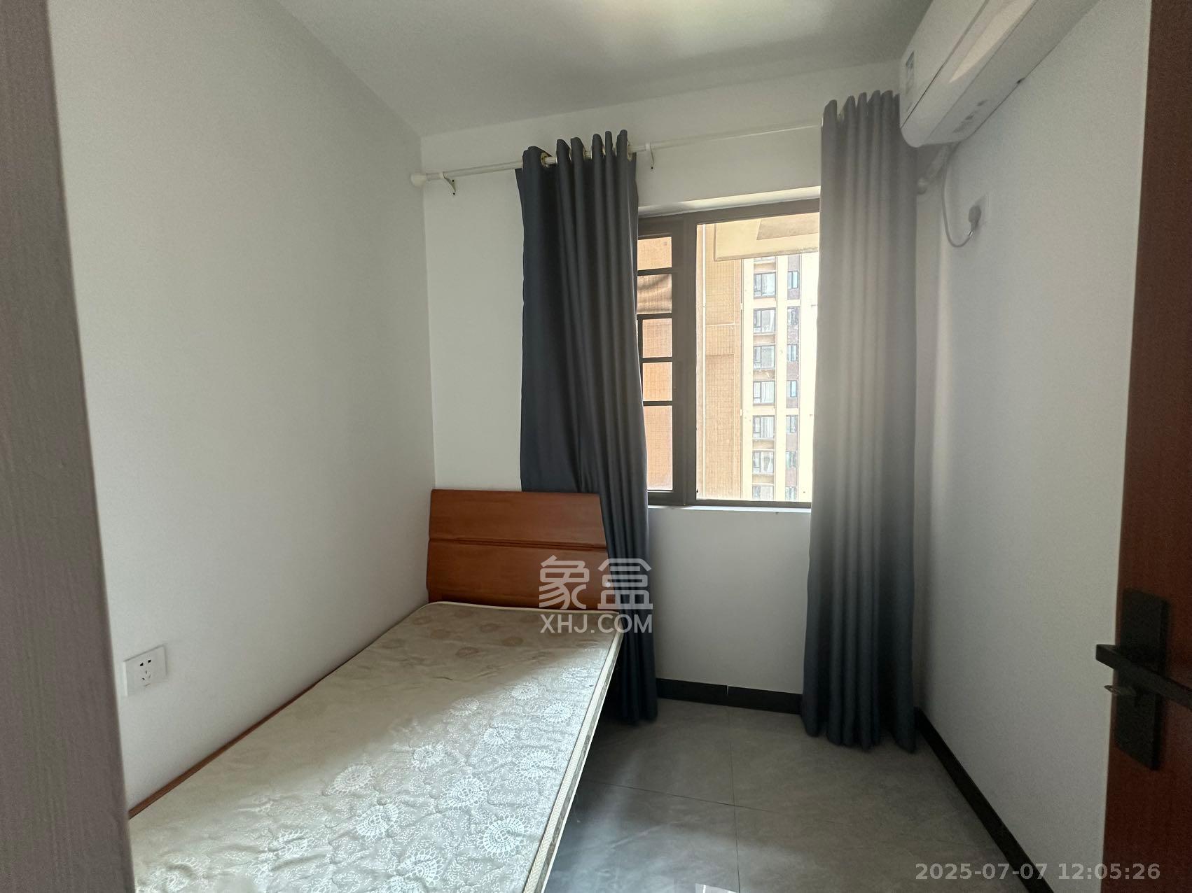 鸿邦国际城 3室2厅1卫 2400.0元/月 鸿邦国际城 3室2厅1卫 2400.0元/月室内图