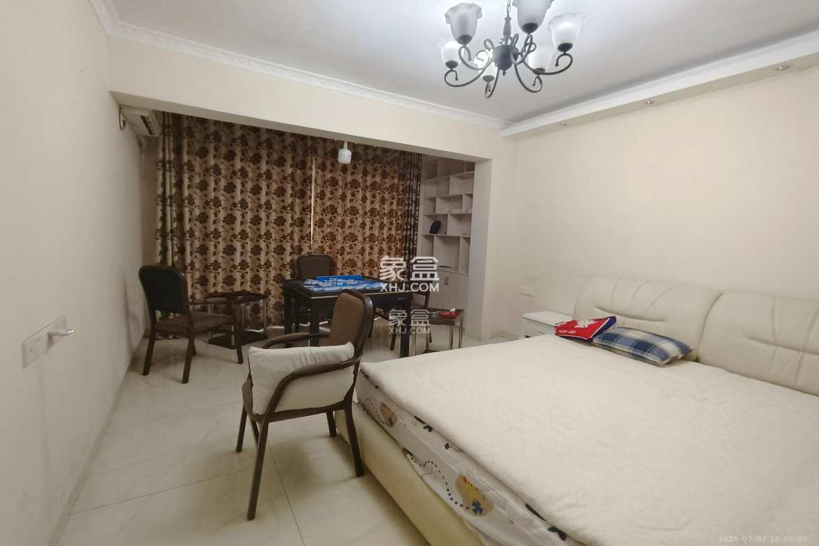 保利麓谷林语E区 1室2厅2卫 3600.0元/月 保利麓谷林语E区 1室2厅2卫 3600.0元/月室内图