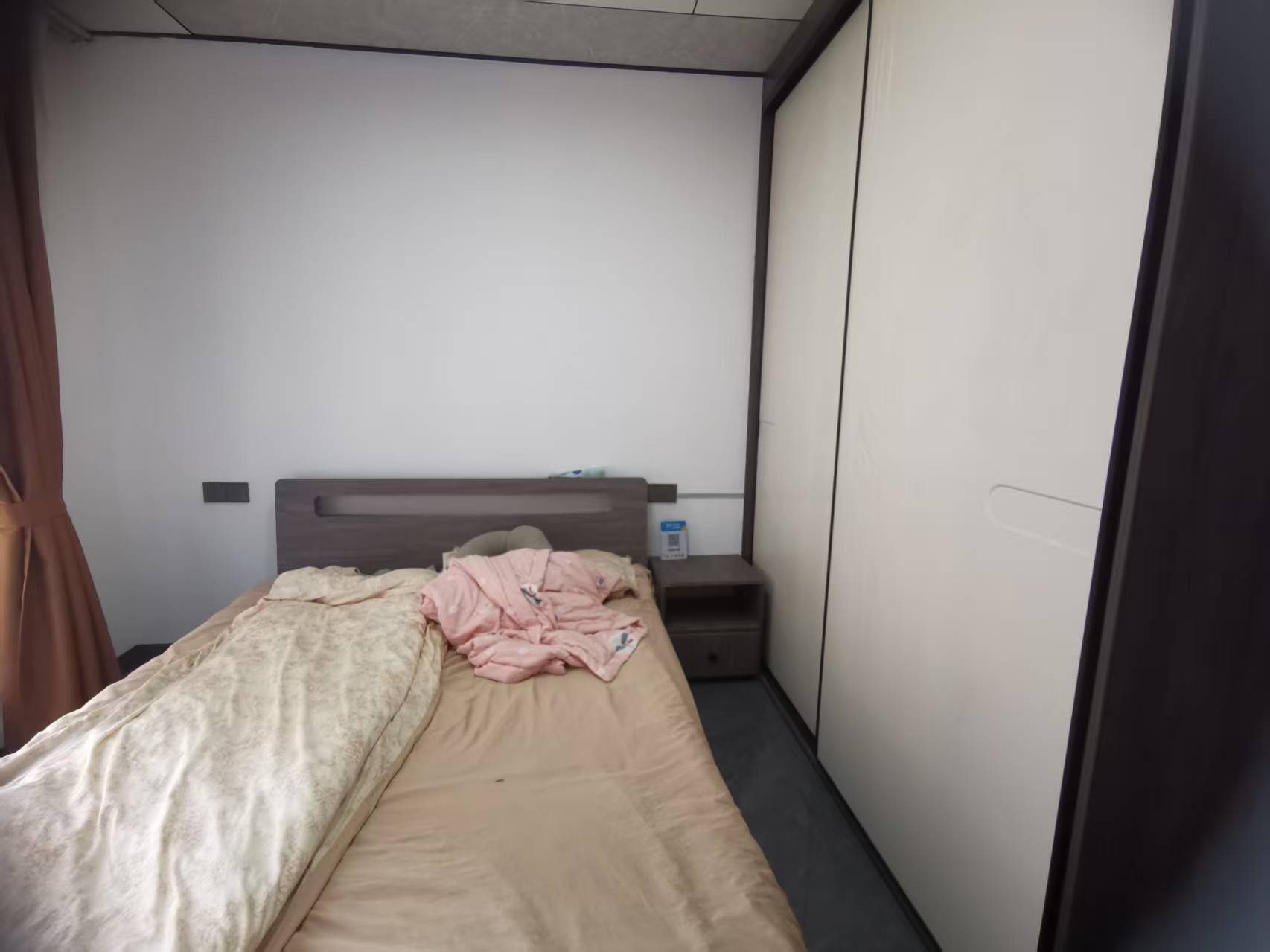 北建理想城 4室2厅1卫 2000.0元/月 北建理想城 4室2厅1卫 2000.0元/月室内图