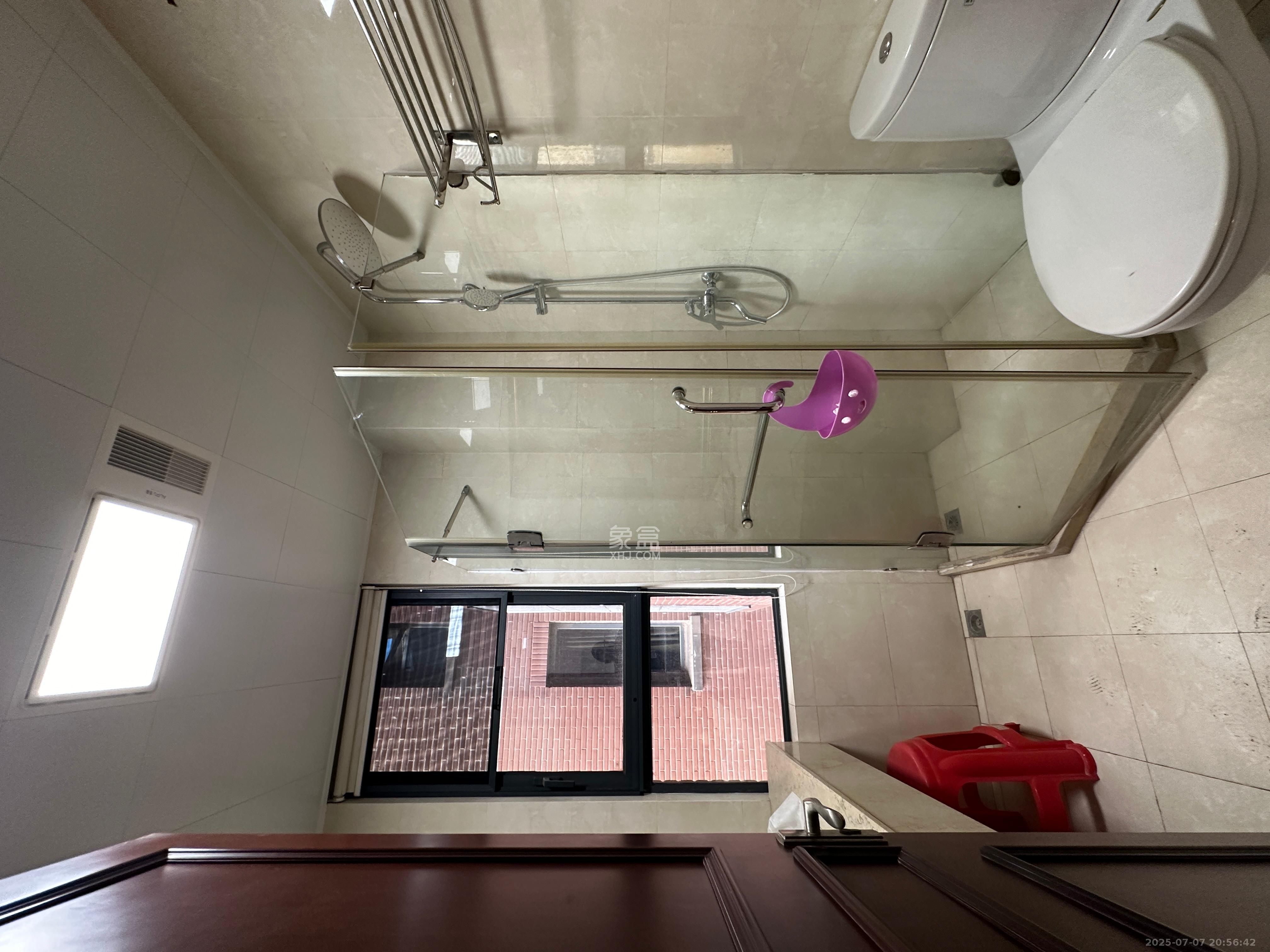 中隆国际御玺  4室2厅3卫    5200.0元/月室内图