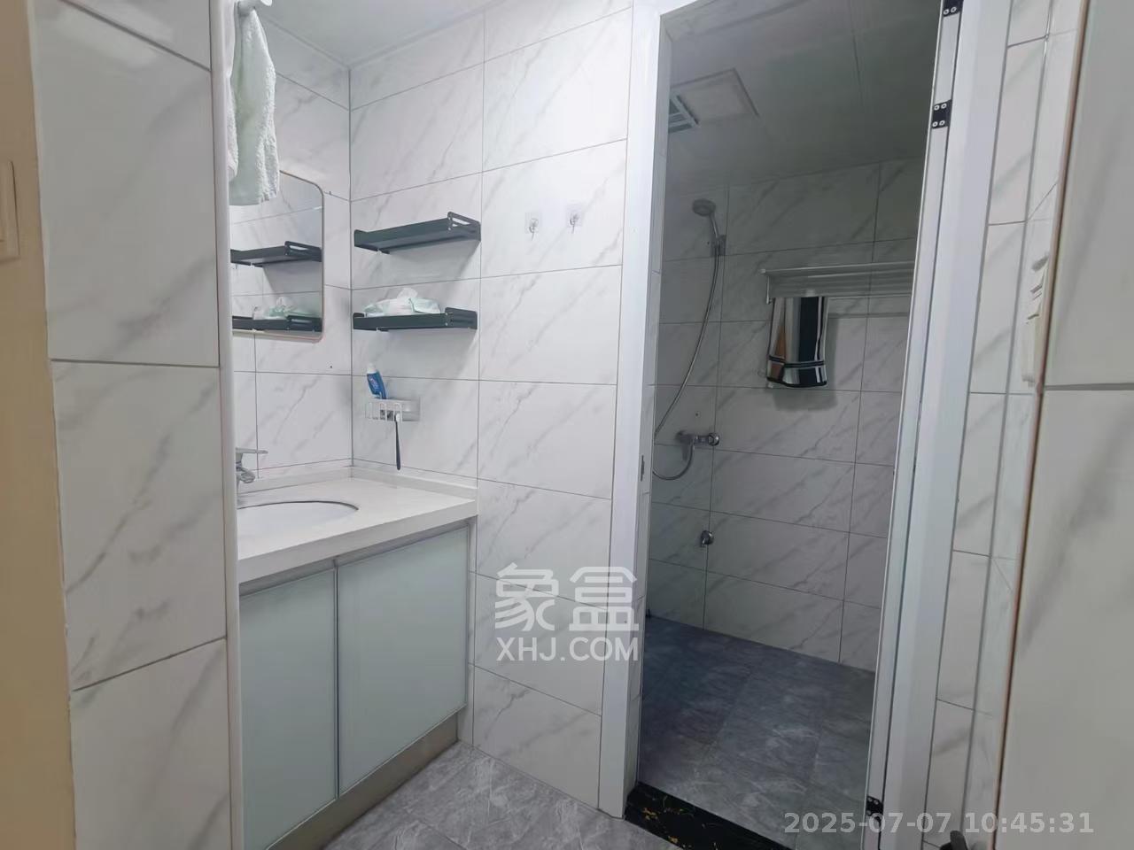 和庄  3室2厅1卫   2500.00元/月室内图