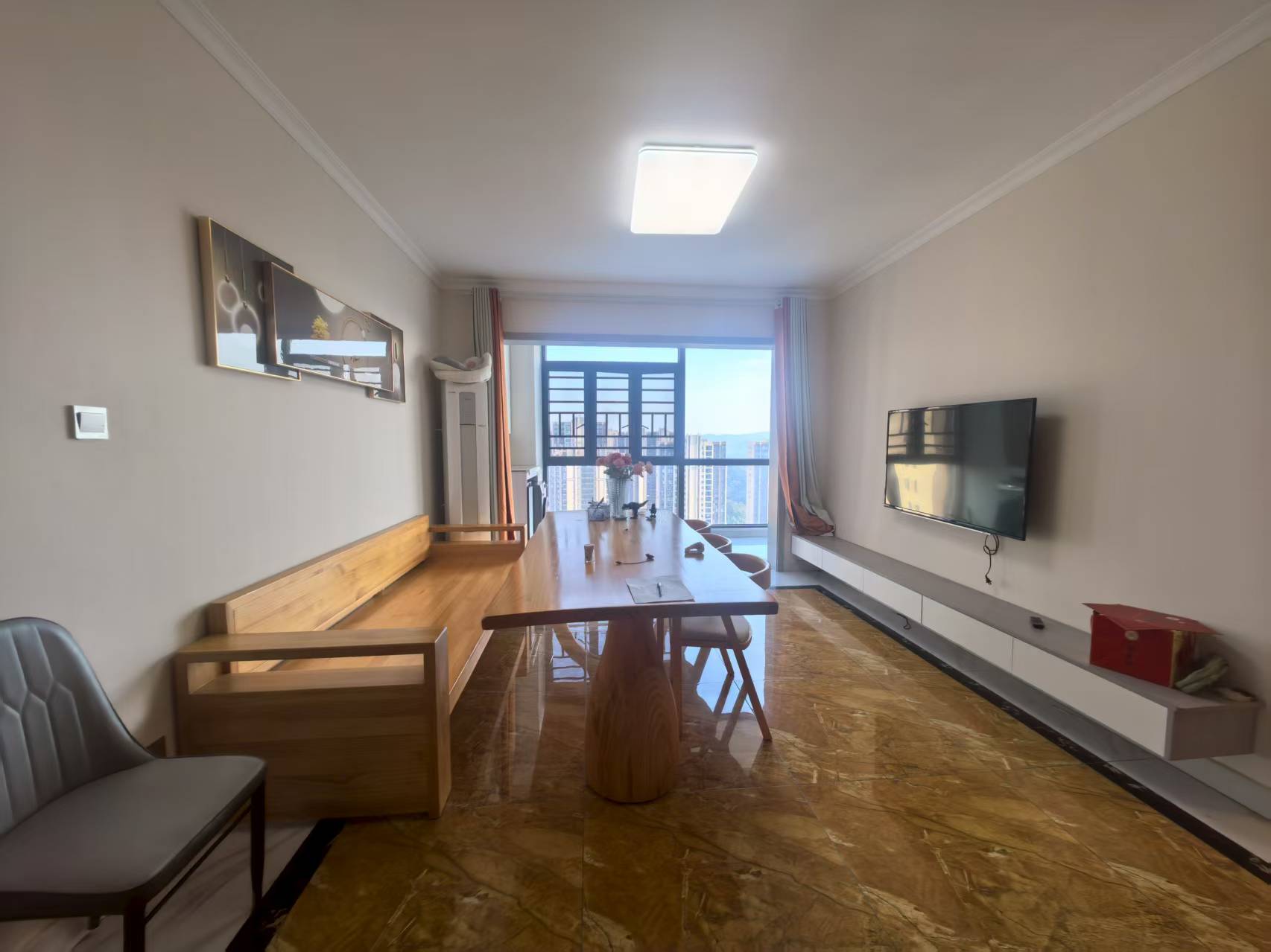 碧桂园梓山府 3室2厅2卫 2000.0元/月 碧桂园梓山府 3室2厅2卫 2000.0元/月小区图