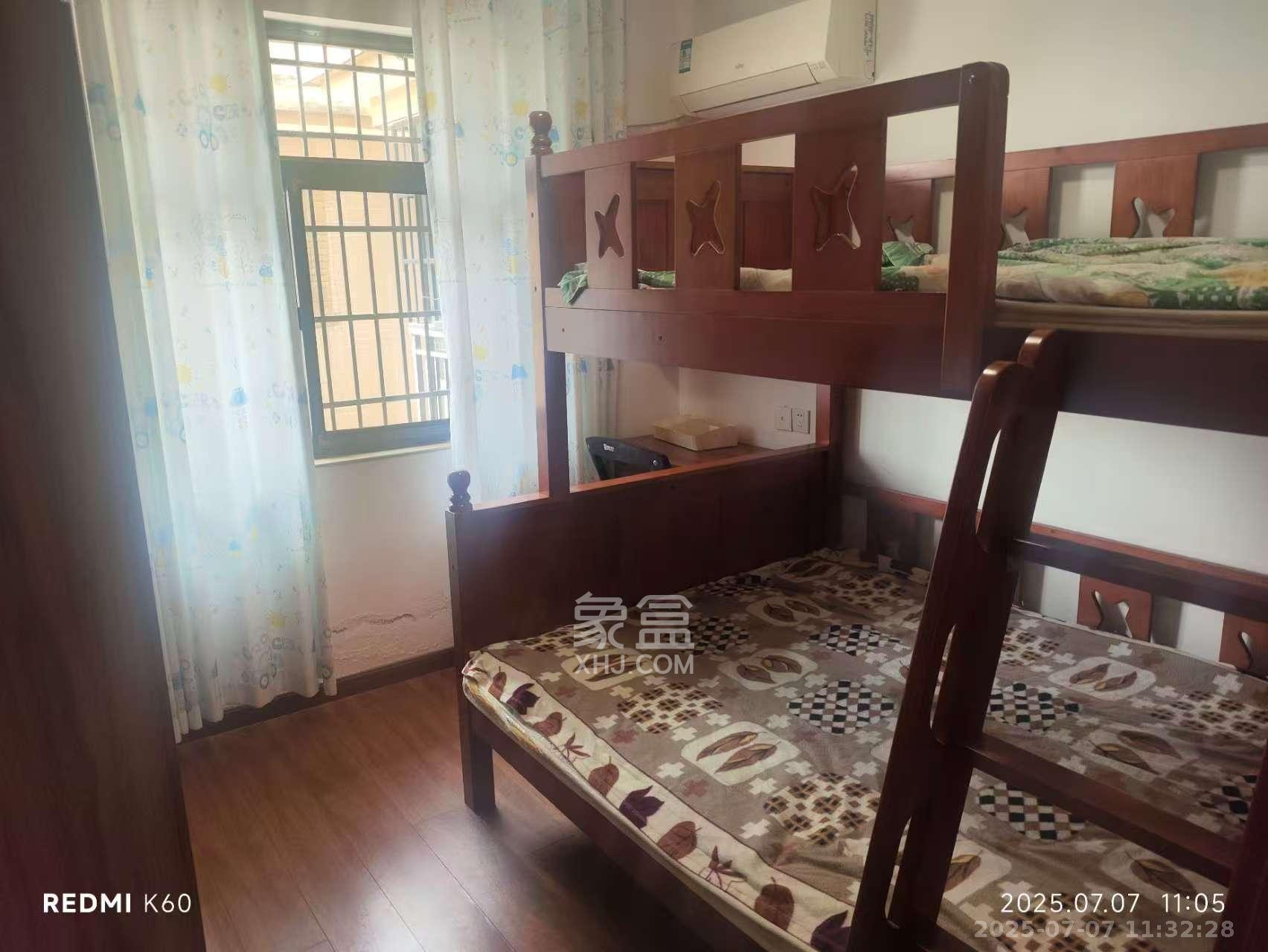 钱隆樽品(一、二、三期) 3室2厅1卫 3500.0元/月 钱隆樽品(一、二、三期) 3室2厅1卫 3500.0元/月室内图