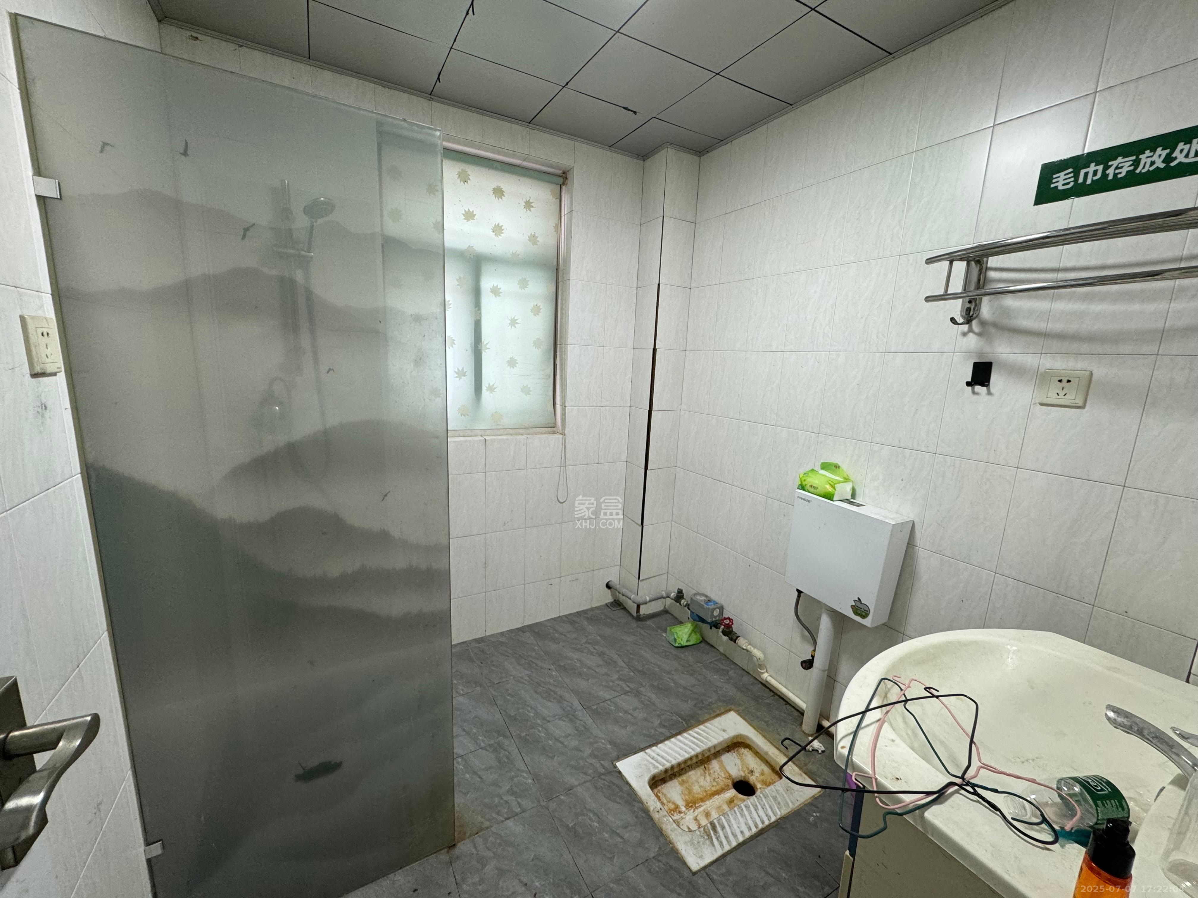 汇城花园  4室2厅2卫    3900.0元/月 汇城花园  4室2厅2卫    3900.0元/月室内图