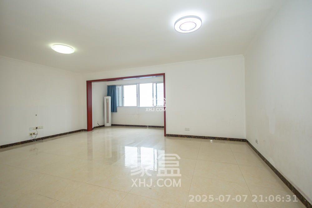 星邮公寓  5室2厅2卫    2600.0元/月 星邮公寓  5室2厅2卫    2600.0元/月