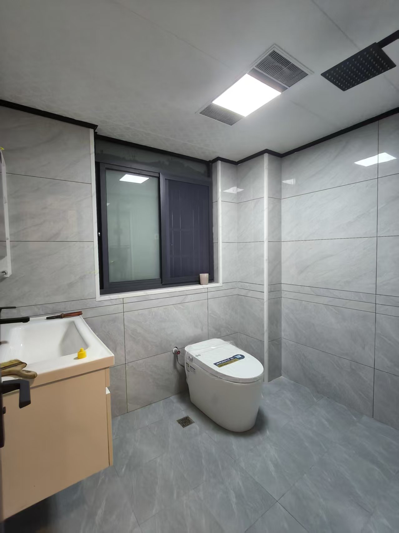 银城久福世家 2室2厅1卫 1800.0元/月 银城久福世家 2室2厅1卫 1800.0元/月室内图