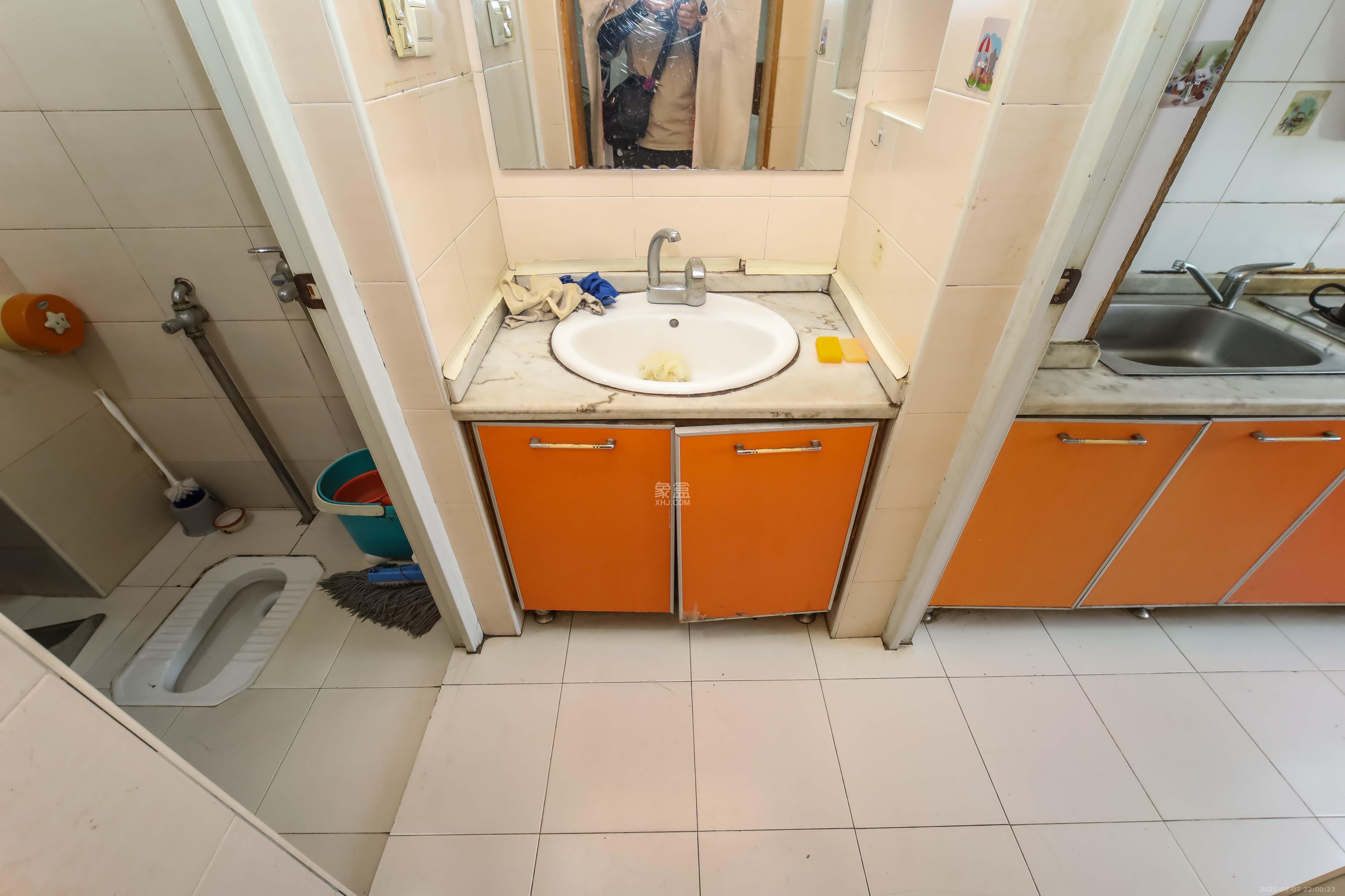 诺亚方舟大厦  1室1厅1卫    28.0万其他