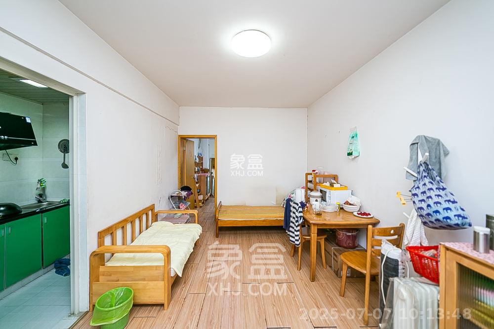 兴威帕克水岸 1室1厅1卫 1500.0元/月 兴威帕克水岸 1室1厅1卫 1500.0元/月室内图