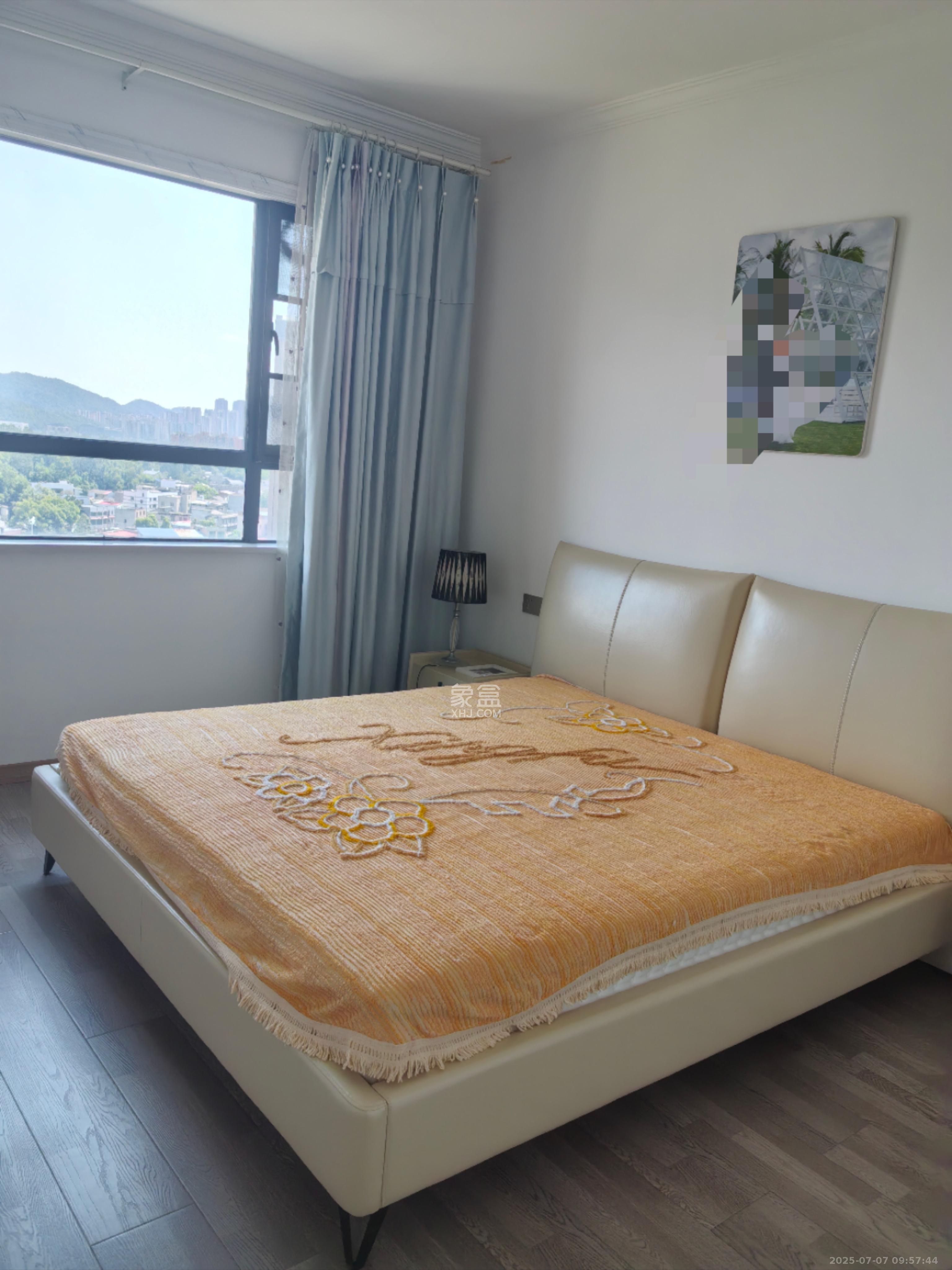 中央美郡  3室2厅2卫    3500.0元/月室内图