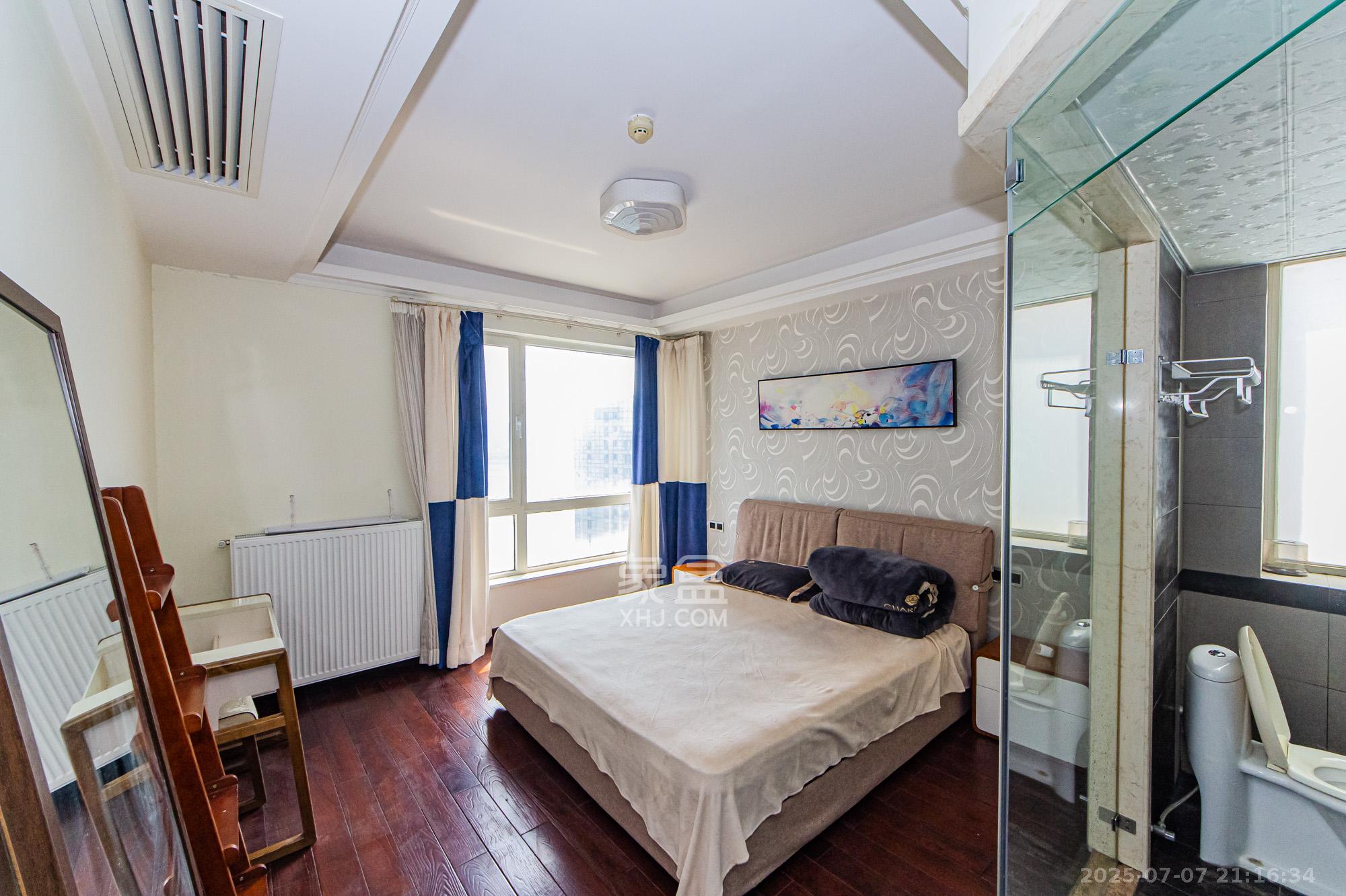 北辰三角洲D3区  1室2厅2卫    230.0万 北辰三角洲D3区  1室2厅2卫    230.0万卧室