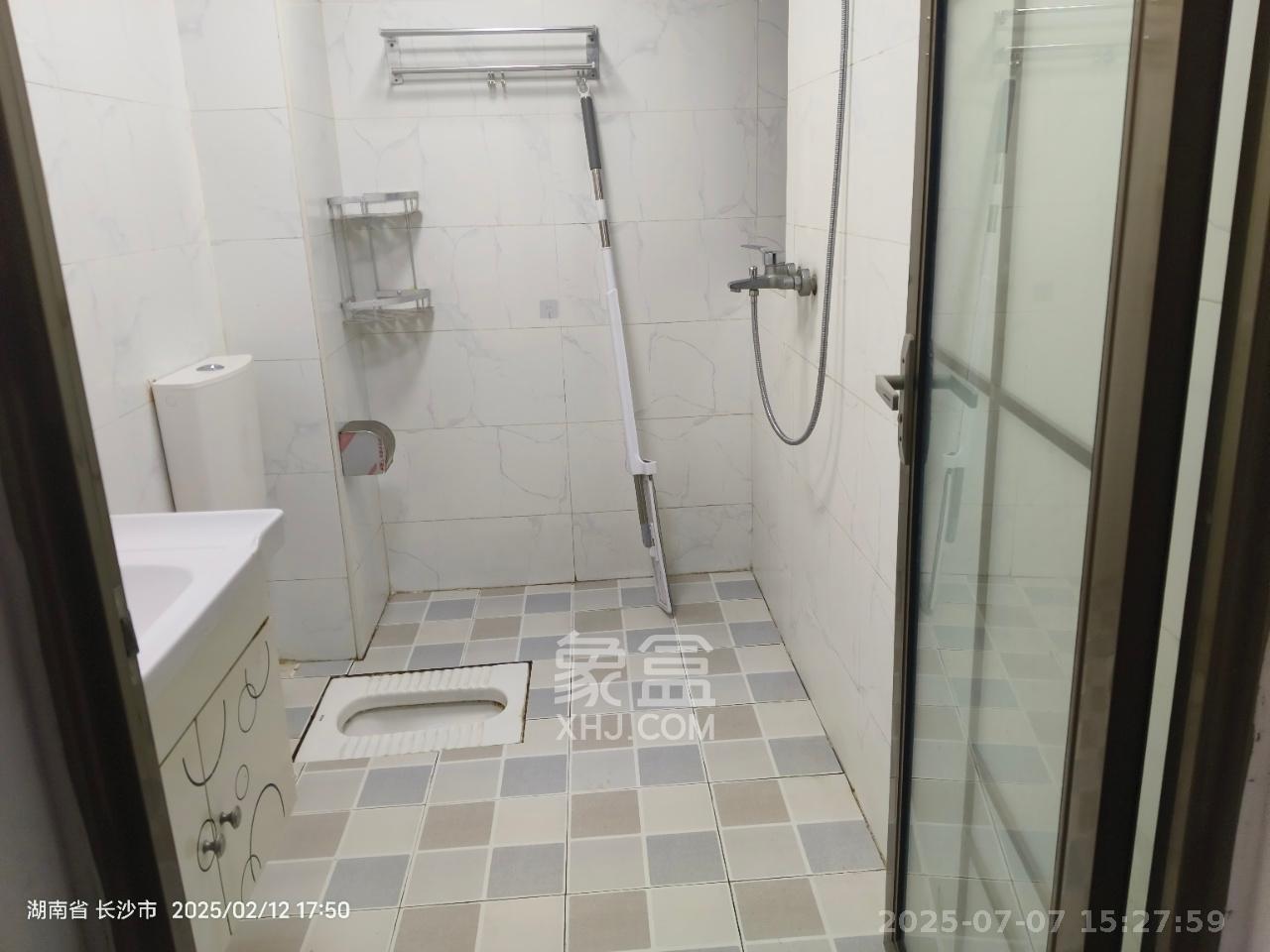 中建悦和城  3室1厅1卫   2400.00元/月室内图