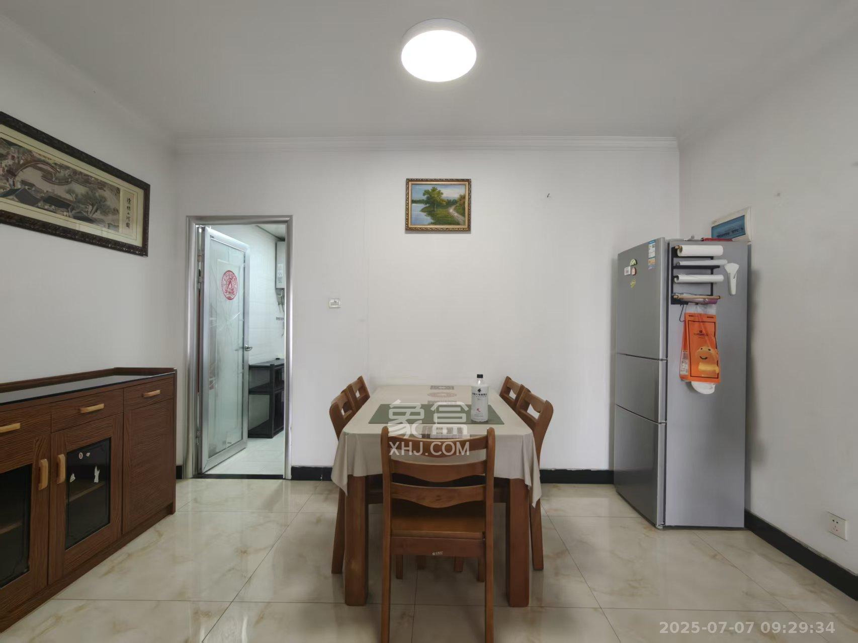 曙光领峰(曙光家园)  3室1厅1卫    3100.0元/月 曙光领峰(曙光家园)  3室1厅1卫    3100.0元/月