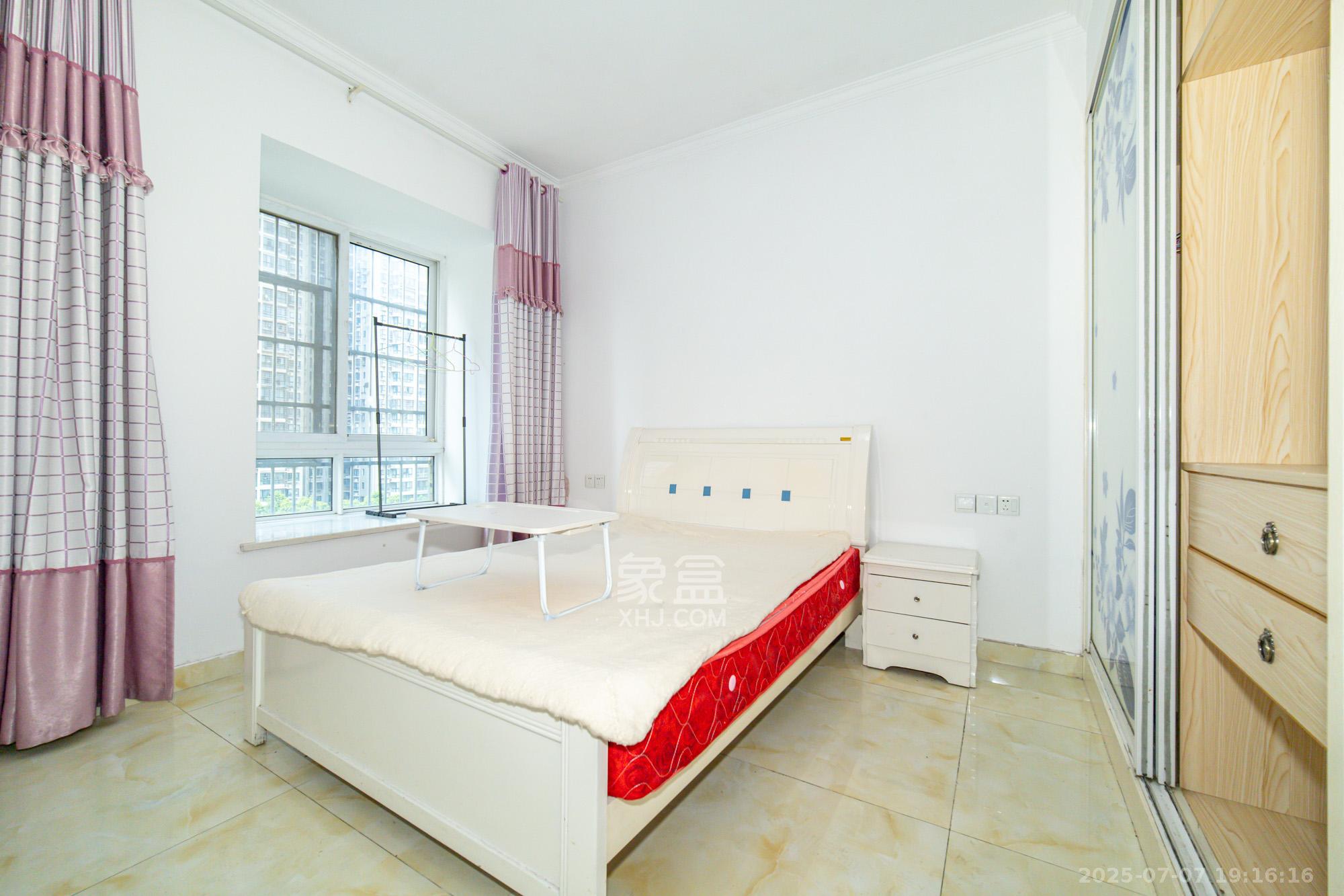 楚天世纪城东苑  3室2厅1卫    49.8万 楚天世纪城东苑  3室2厅1卫    49.8万卧室