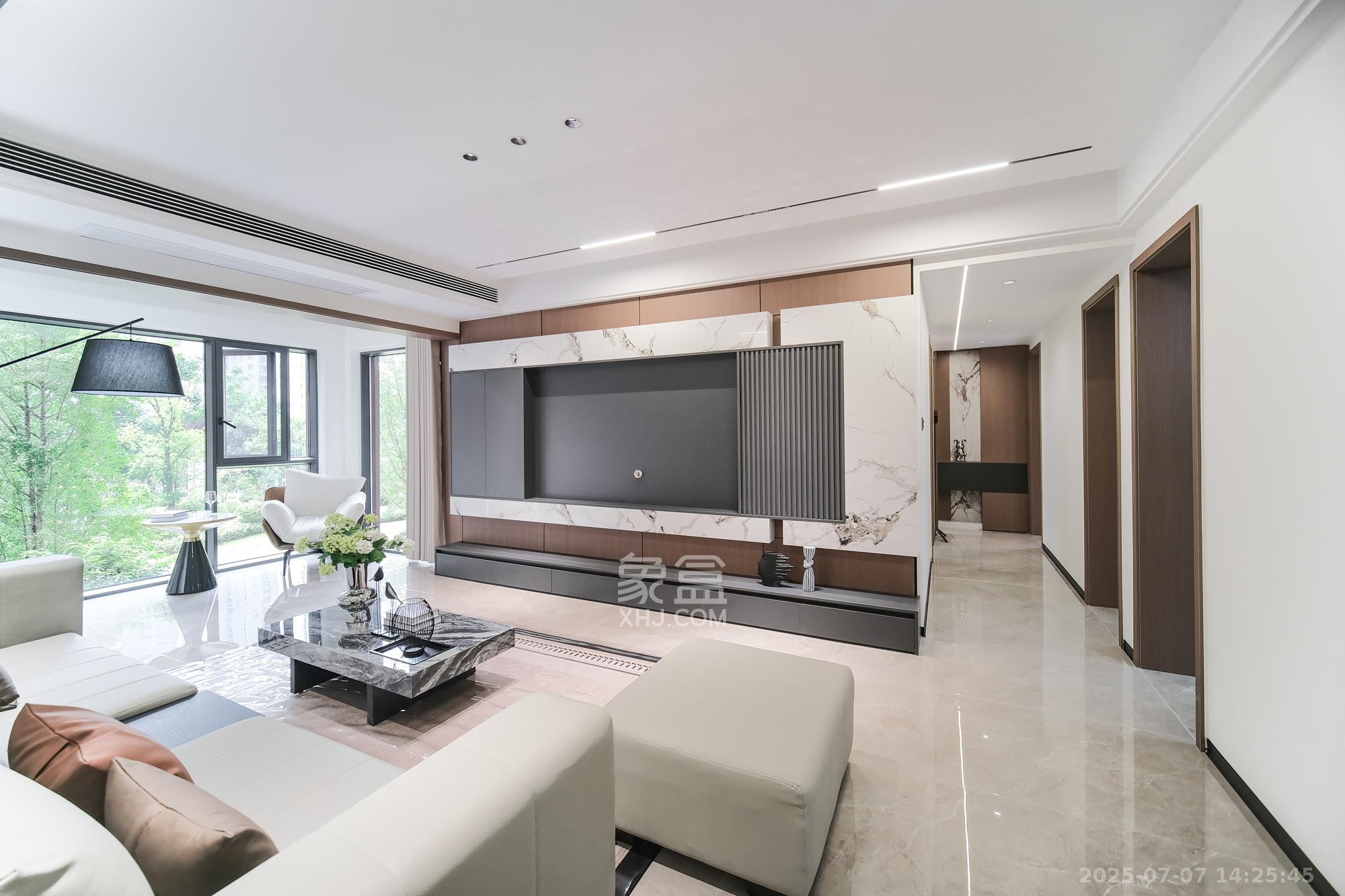 佳俊万家府 4室2厅2卫 102.8万 佳俊万家府 4室2厅2卫 102.8万其他