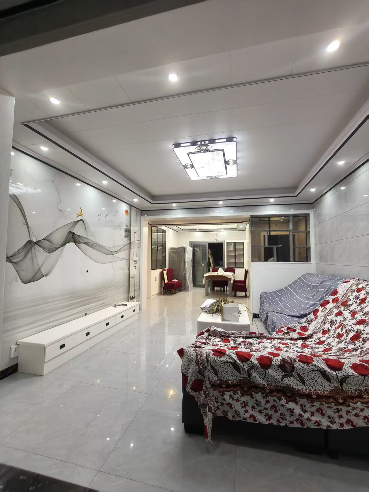 银城久福世家 2室2厅1卫 1800.0元/月 银城久福世家 2室2厅1卫 1800.0元/月室内图