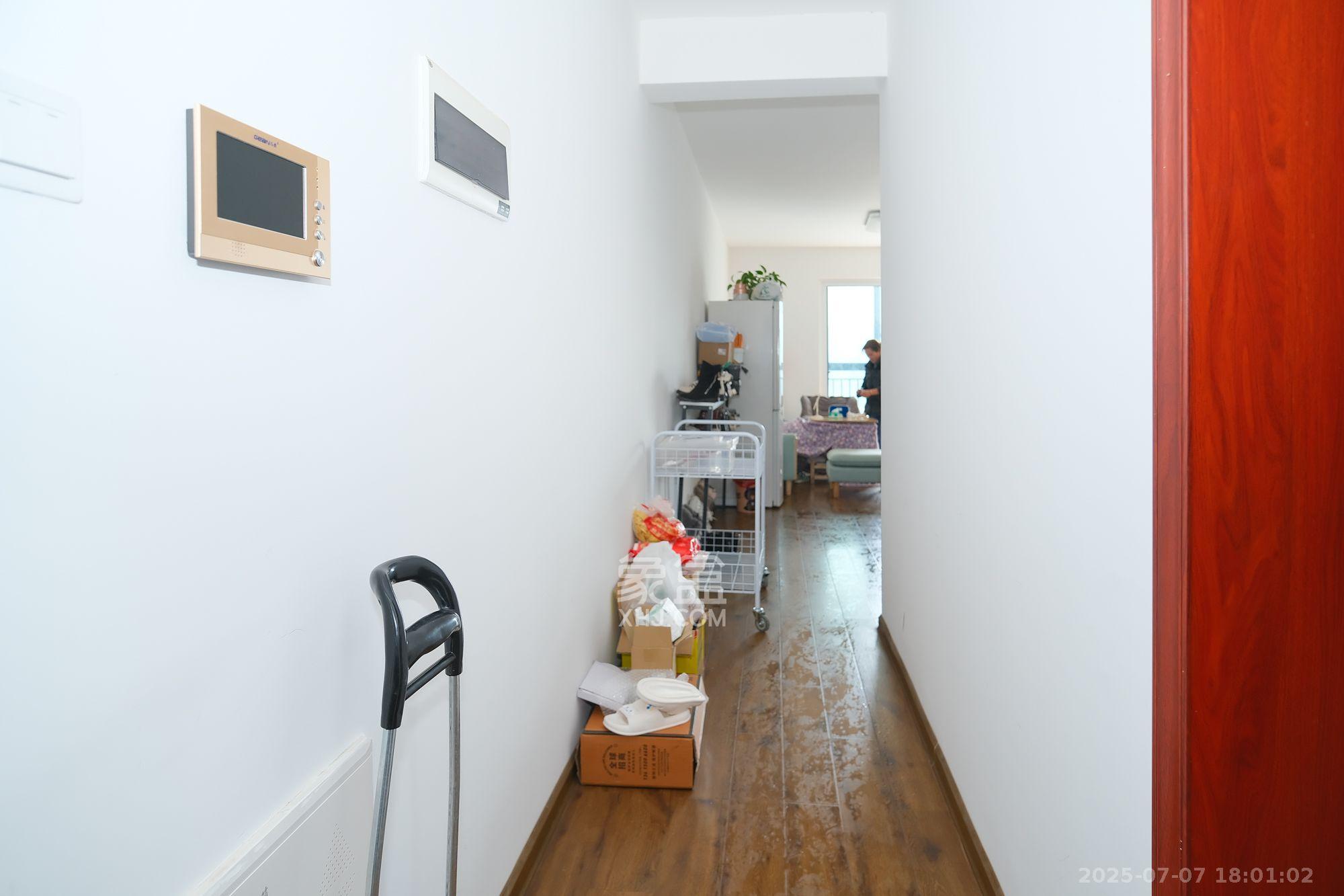 和悦城(蟠龙景苑) 3室2厅1卫 1600.0元/月 和悦城(蟠龙景苑) 3室2厅1卫 1600.0元/月室内图