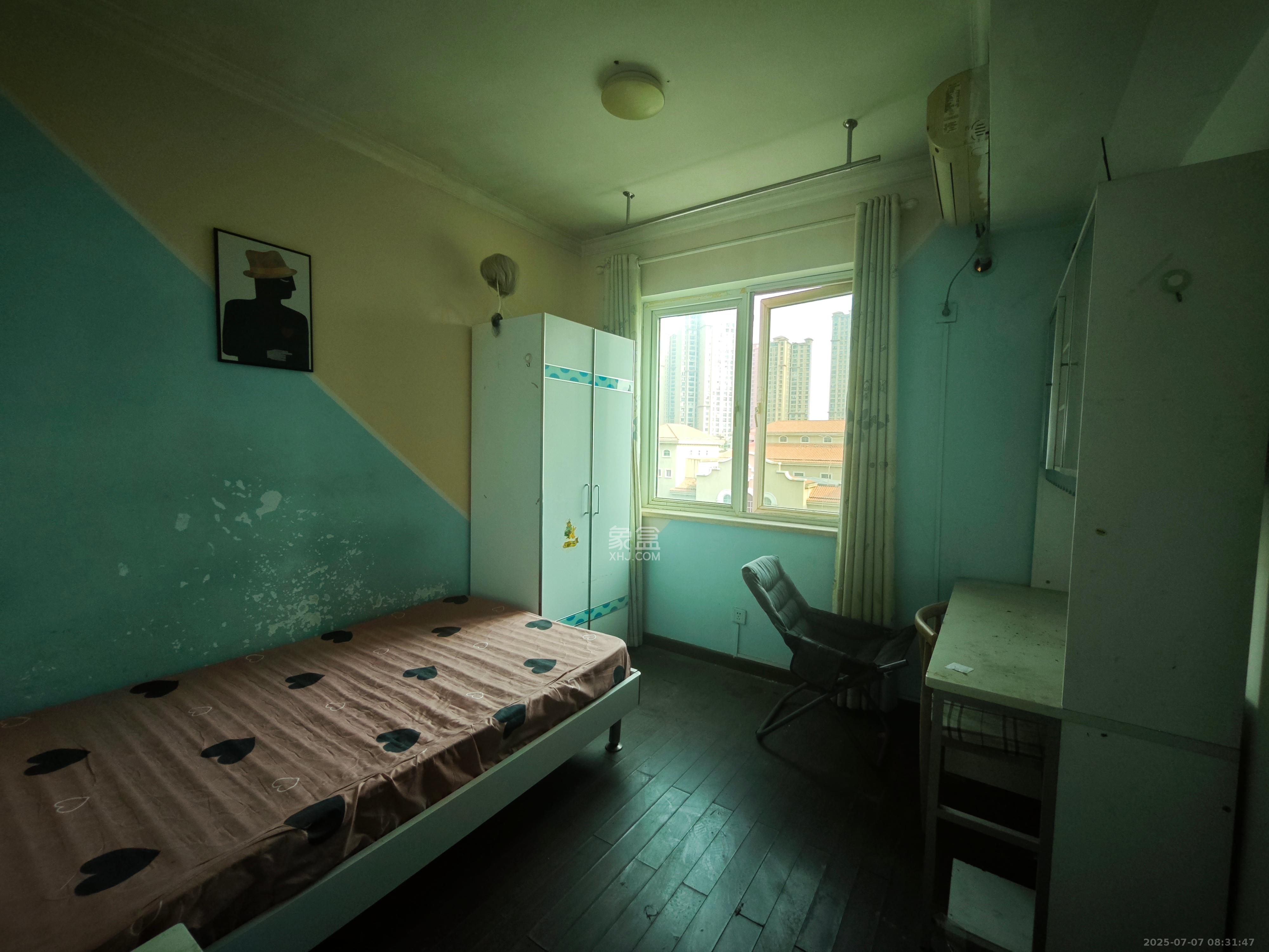 珠江花城一期桂苑  3室2厅2卫    2400.0元/月 珠江花城一期桂苑  3室2厅2卫    2400.0元/月室内图