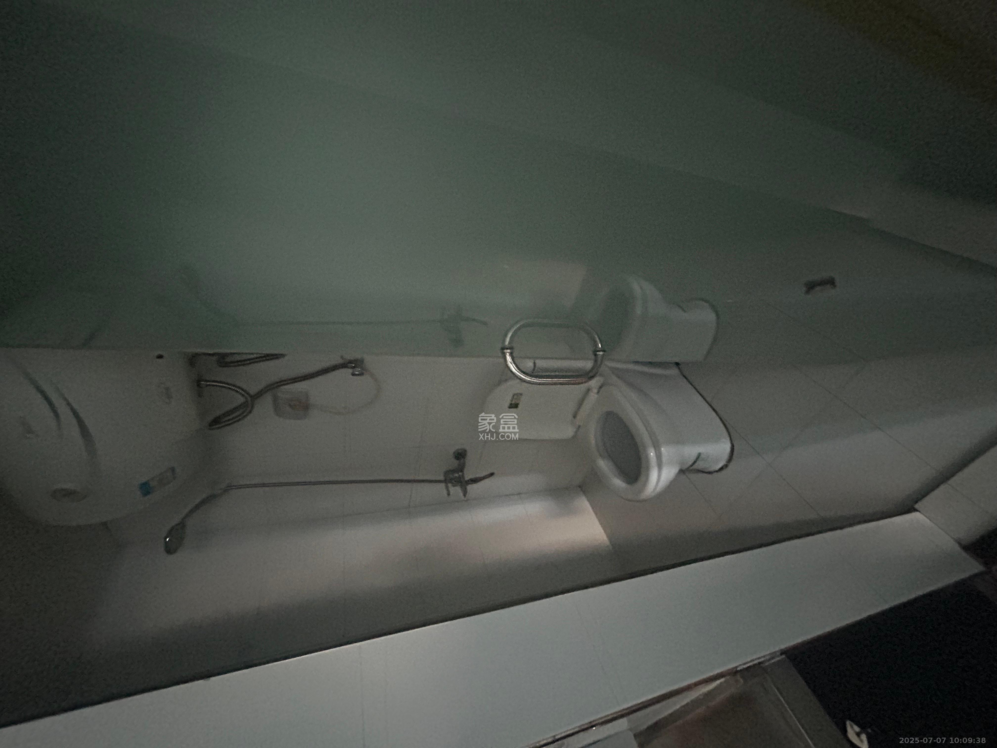 金烨融府  1室1厅1卫    2000.0元/月室内图