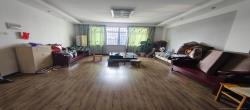 麓谷雅园  3室2厅2卫   2300.00元/月