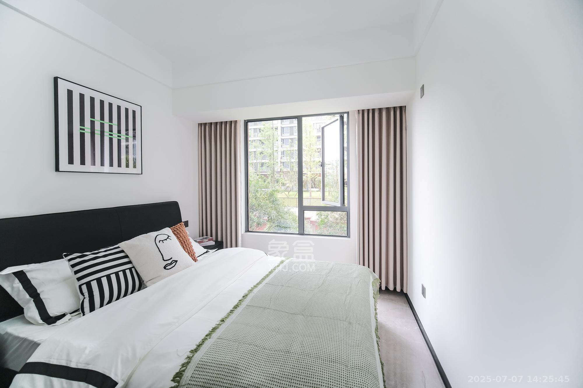 佳俊万家府 4室2厅2卫 102.8万 佳俊万家府 4室2厅2卫 102.8万卧室