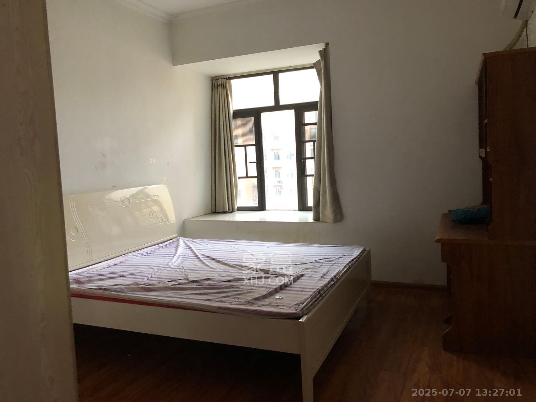 德润小区(丰升德润小区) 1室2厅2卫 2000.0元/月 德润小区(丰升德润小区) 1室2厅2卫 2000.0元/月室内图