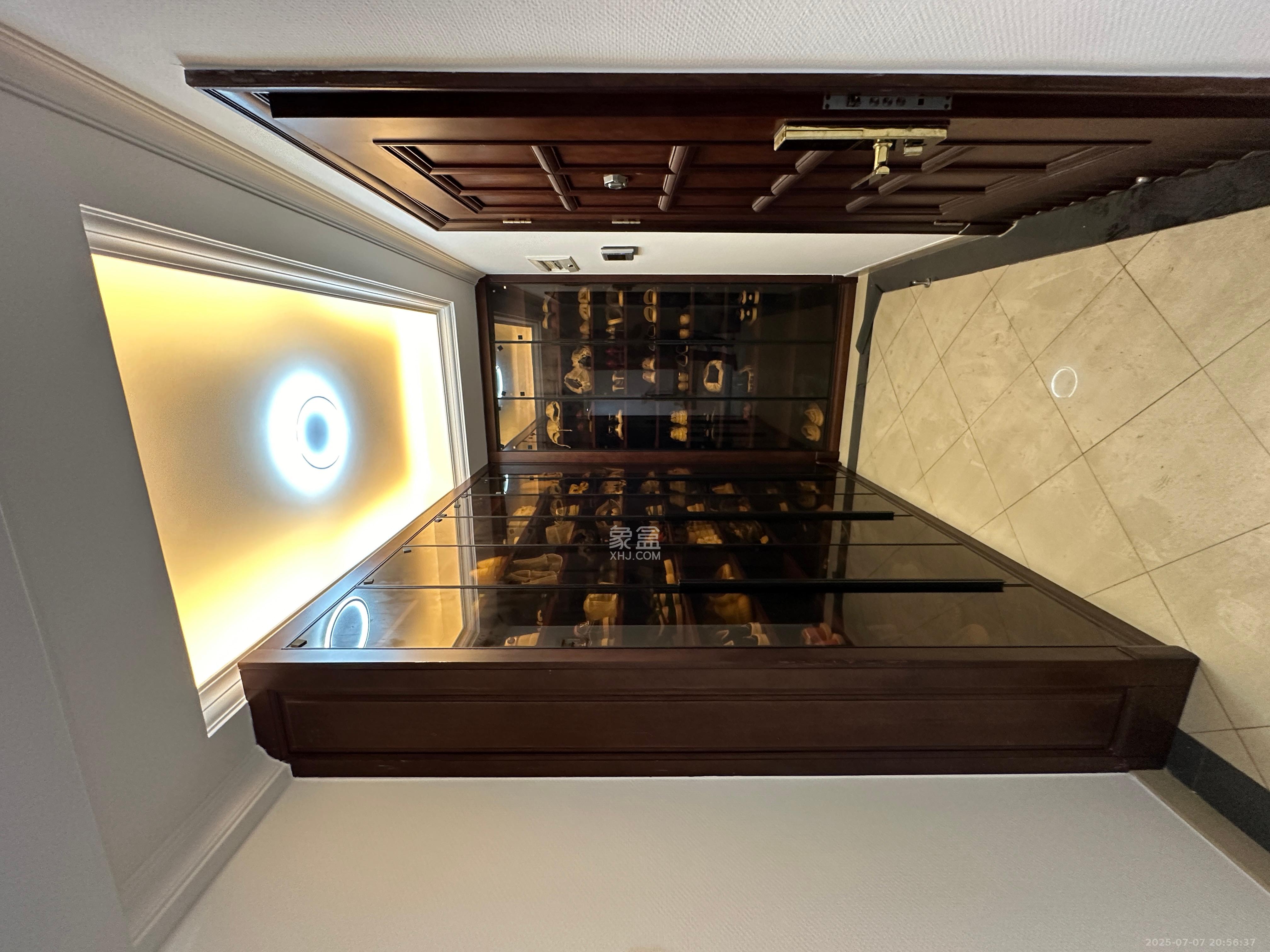 中隆国际御玺  4室2厅3卫    5200.0元/月室内图