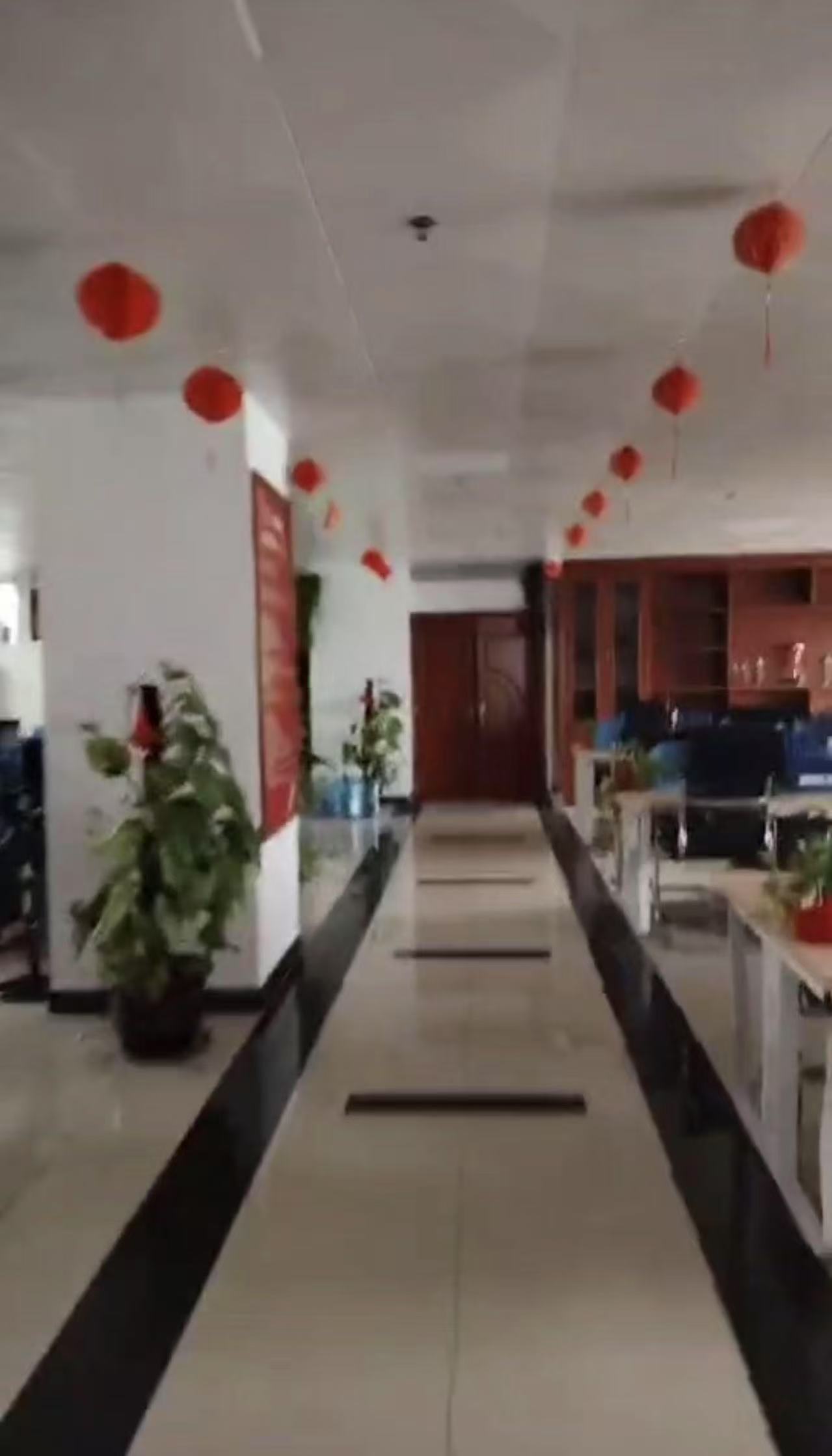 星华大厦 1室1厅1卫 28000.0元/月 星华大厦 1室1厅1卫 28000.0元/月室内图