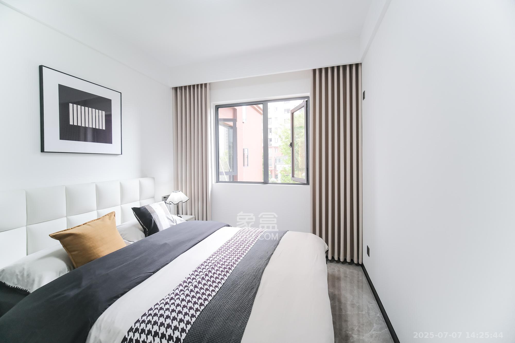 佳俊万家府 4室2厅2卫 102.8万 佳俊万家府 4室2厅2卫 102.8万卧室