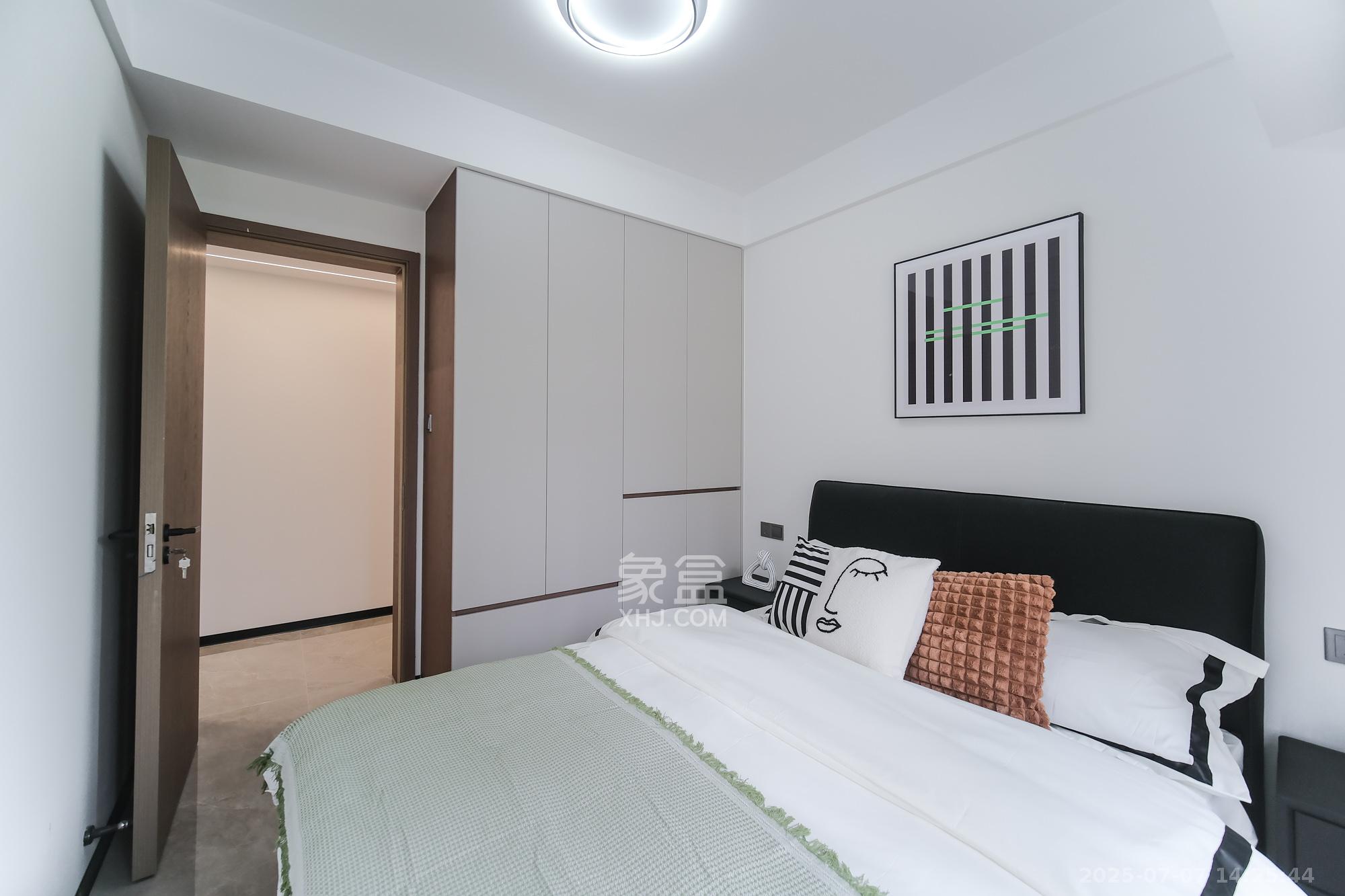 佳俊万家府 4室2厅2卫 102.8万 佳俊万家府 4室2厅2卫 102.8万卧室