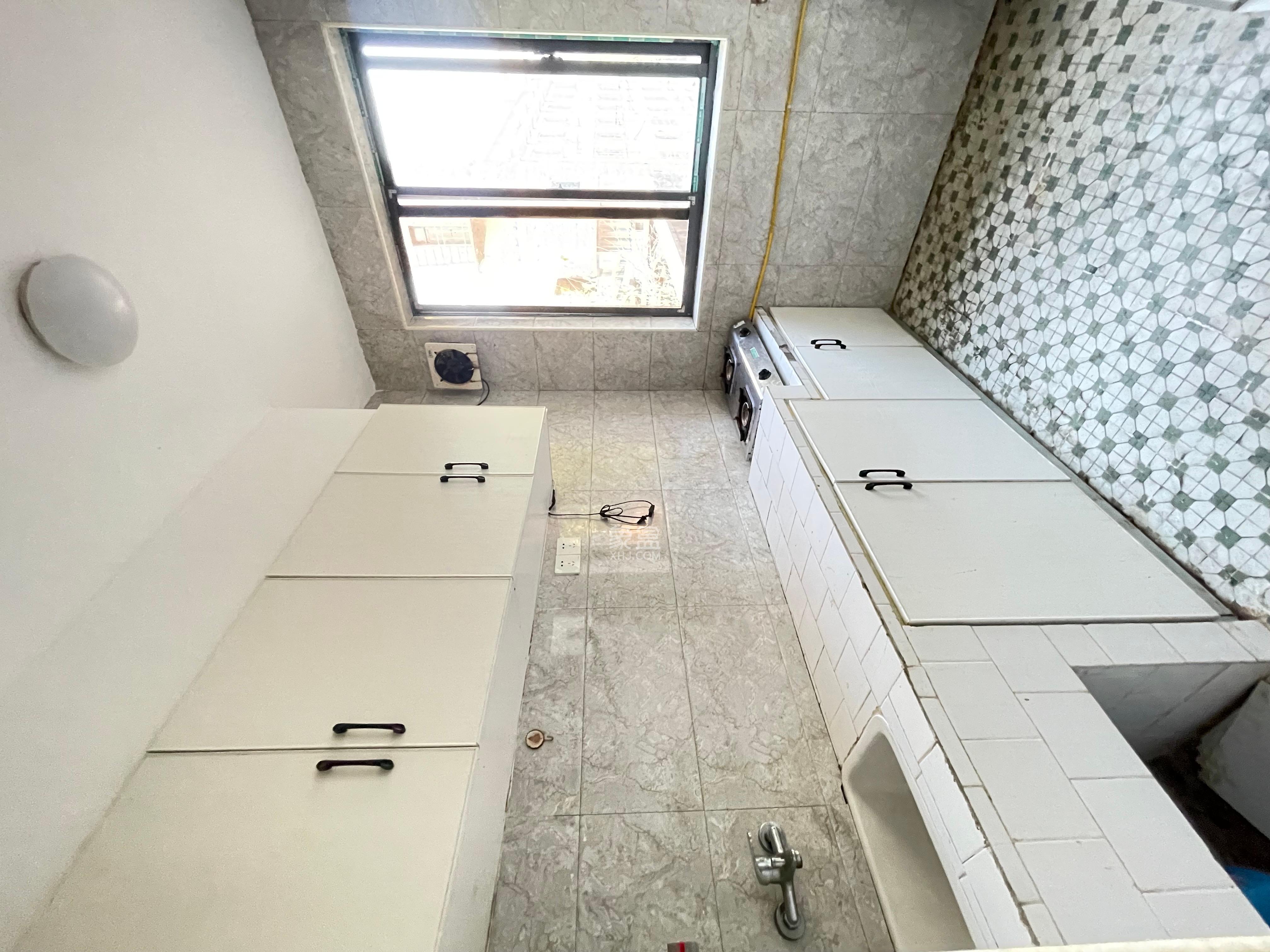 曾家湾小区  2室1厅1卫   2500.00元/月室内图