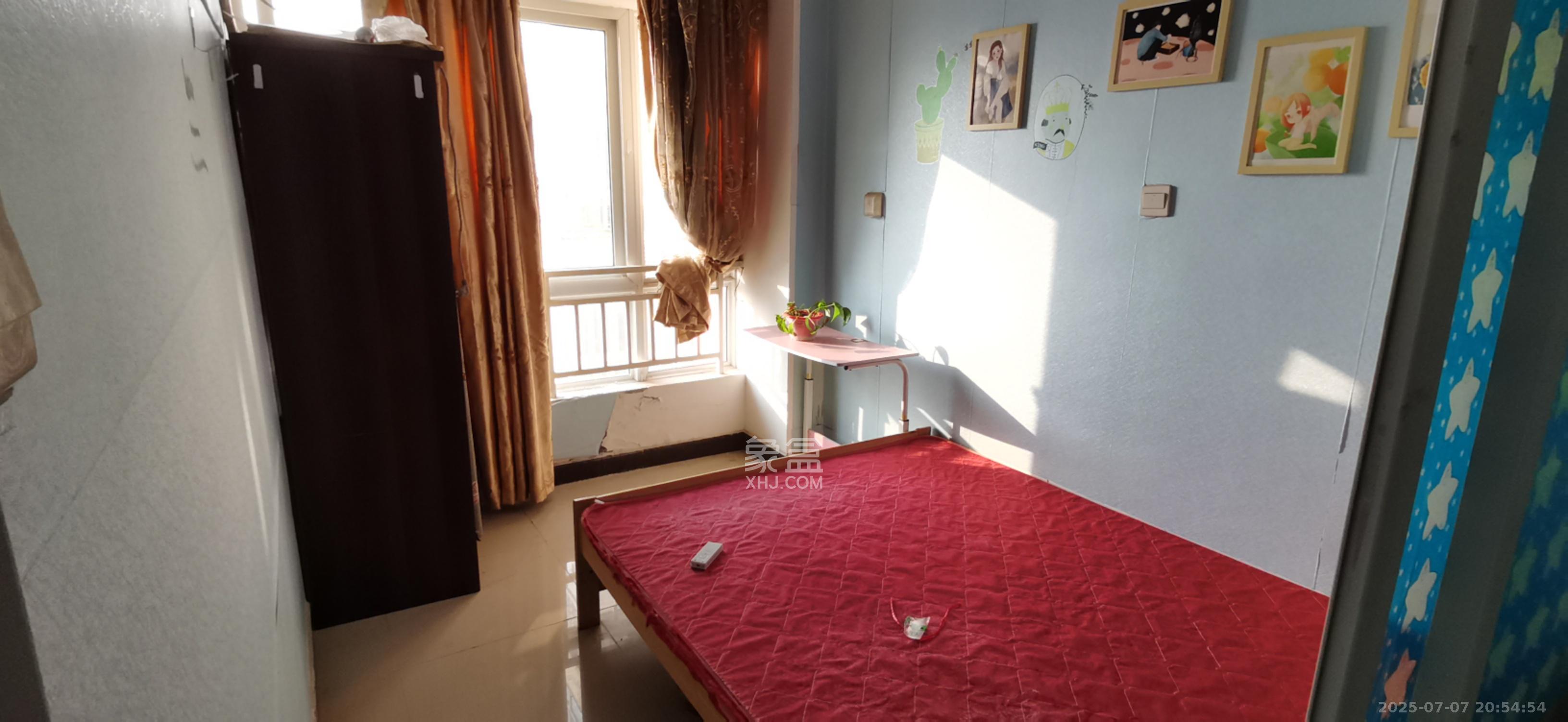 汇都公寓  1室1厅1卫    1600.0元/月室内图