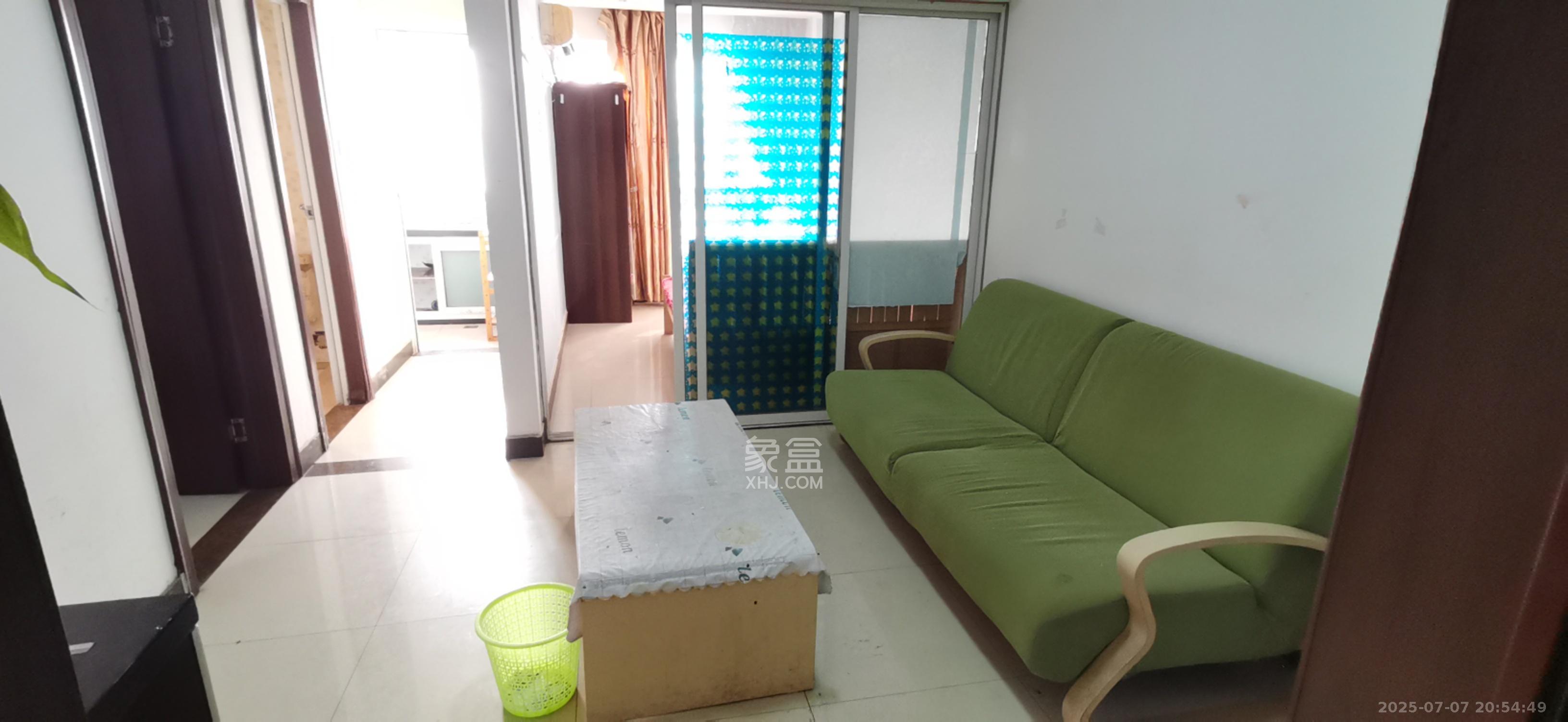 汇都公寓  1室1厅1卫    1600.0元/月室内图