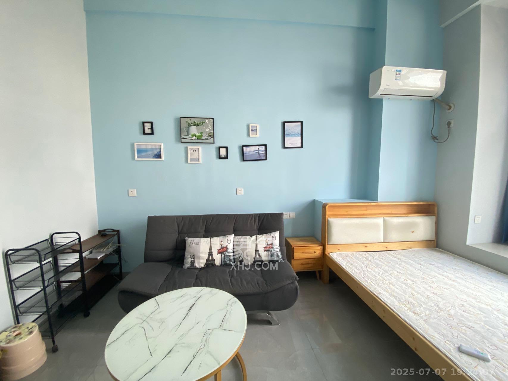 芙蓉万国城MOMA(卓越汇富苑)  1室1厅1卫    1500.0元/月 芙蓉万国城MOMA(卓越汇富苑)  1室1厅1卫    1500.0元/月室内图