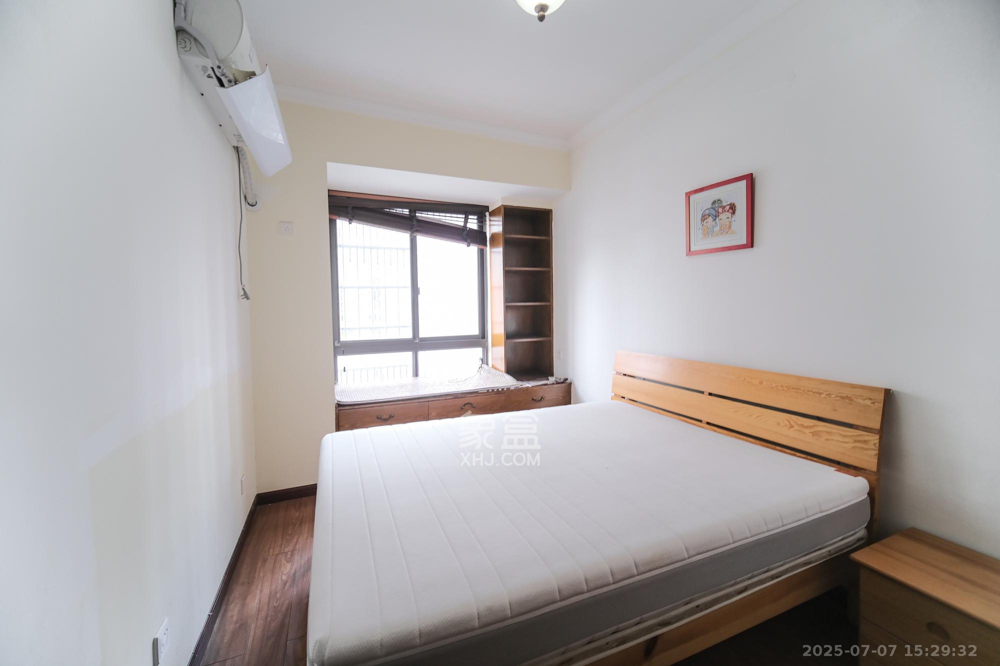 好望谷  3室2厅2卫    70.8万 好望谷  3室2厅2卫    70.8万卧室