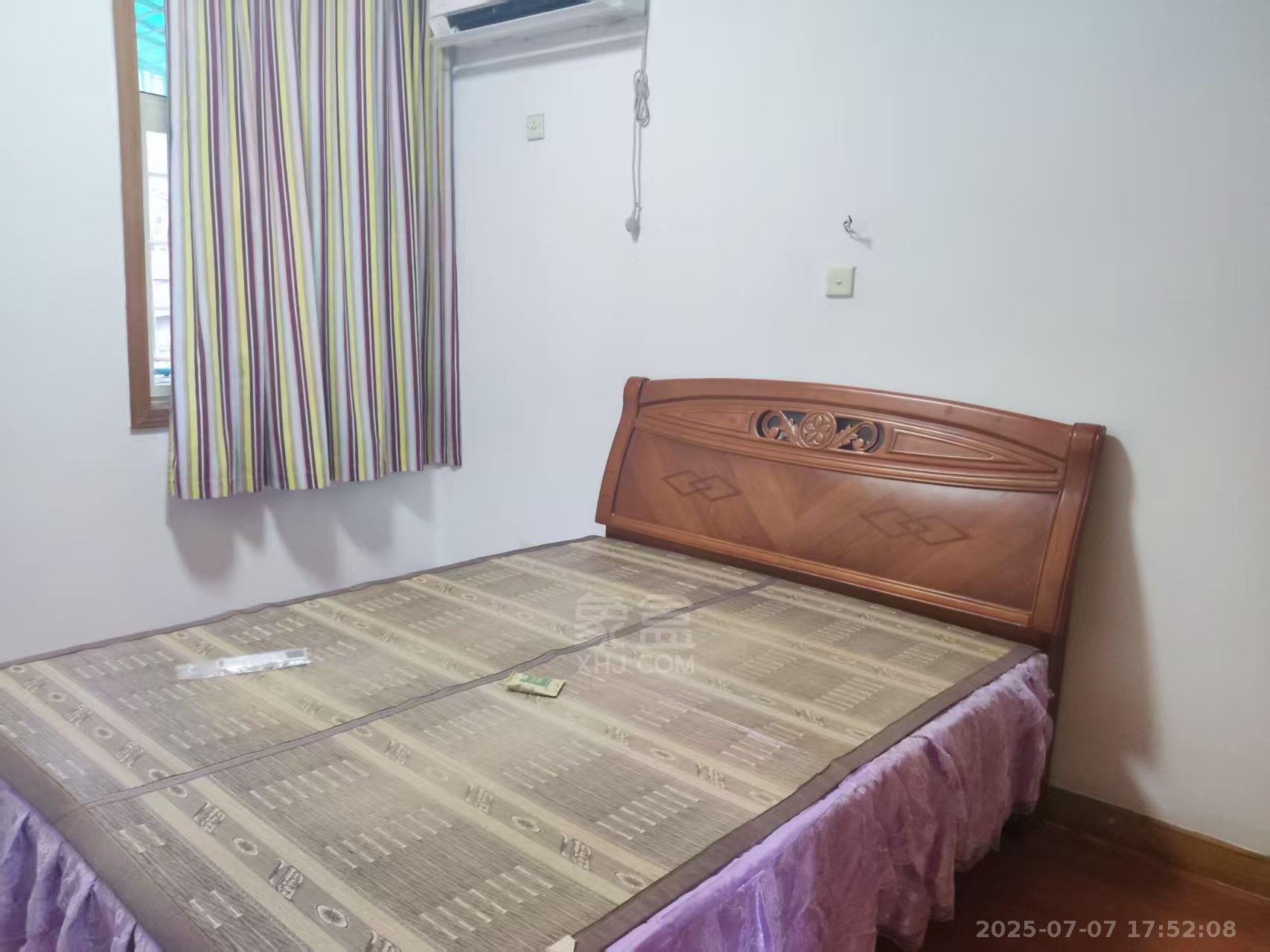 芦淞南路散盘  2室2厅1卫    600.0元/月 芦淞南路散盘  2室2厅1卫    600.0元/月室内图