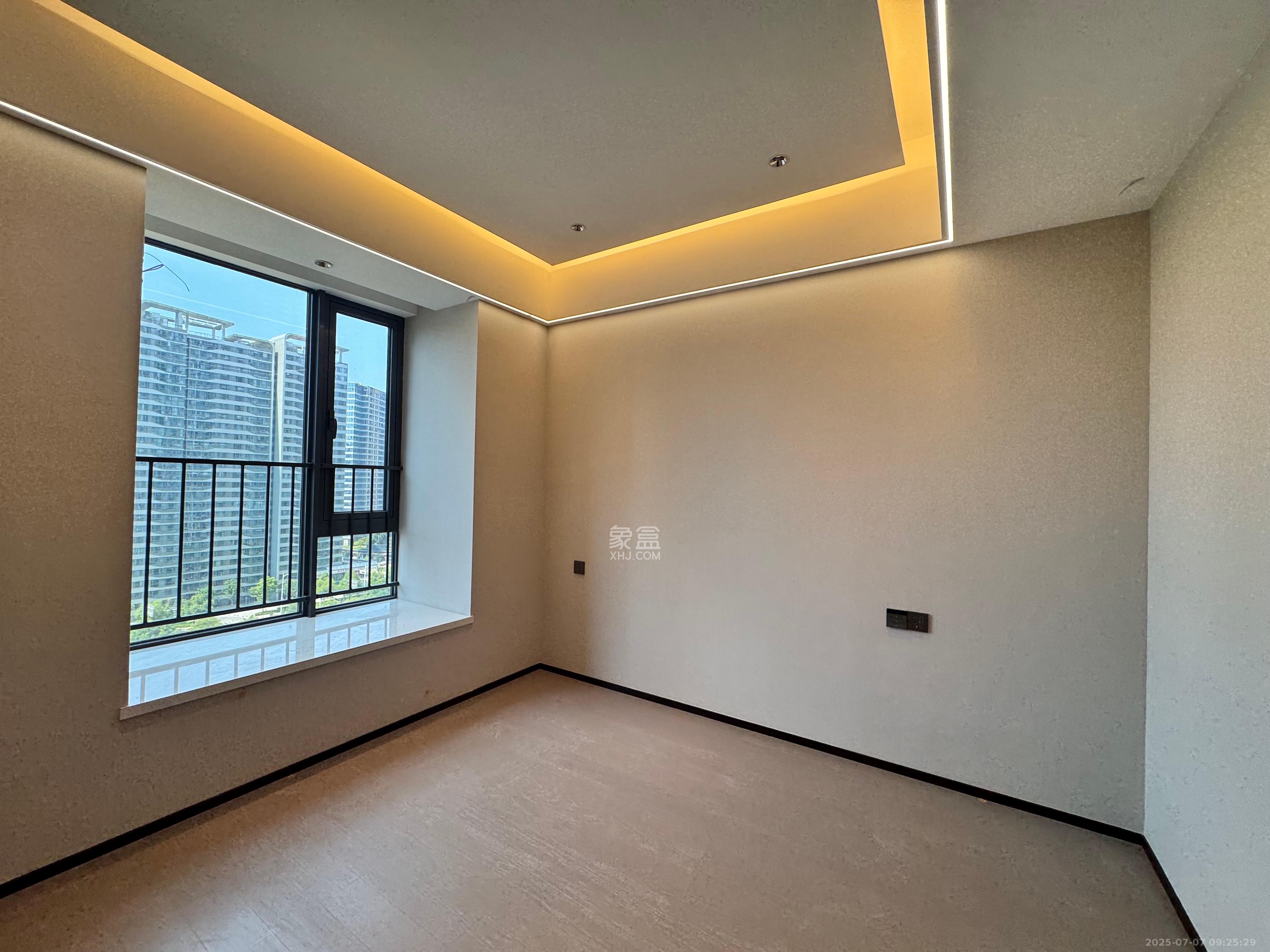 旭辉铂悦湘江 4室2厅3卫 12000.0元/月 旭辉铂悦湘江 4室2厅3卫 12000.0元/月室内图