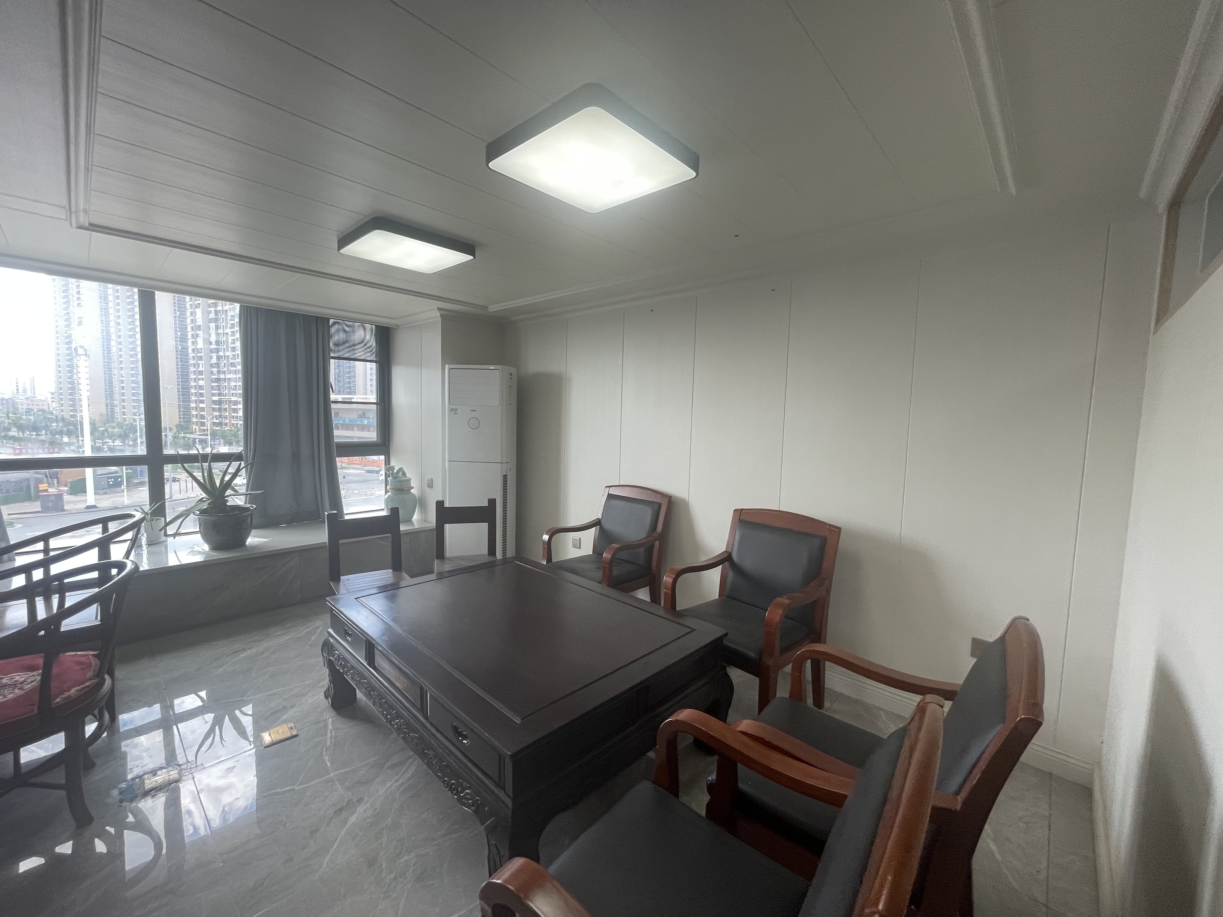 万达广场骏豪仕家(万达公馆)  2室1厅1卫    6000.0元/月 万达广场骏豪仕家(万达公馆)  2室1厅1卫    6000.0元/月室内图