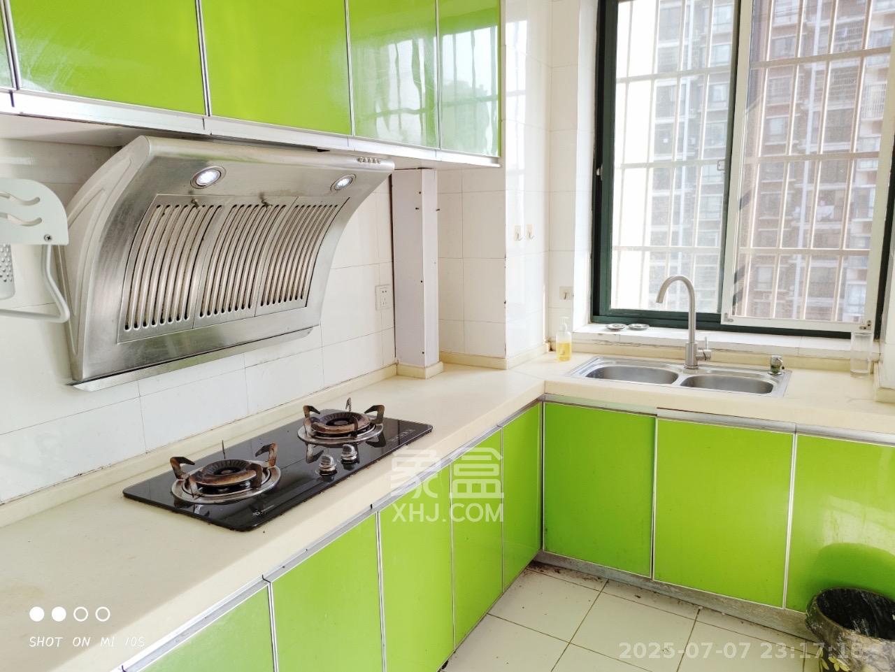 圆梦完美生活  2室2厅1卫    1800.0元/月 圆梦完美生活  2室2厅1卫    1800.0元/月室内图