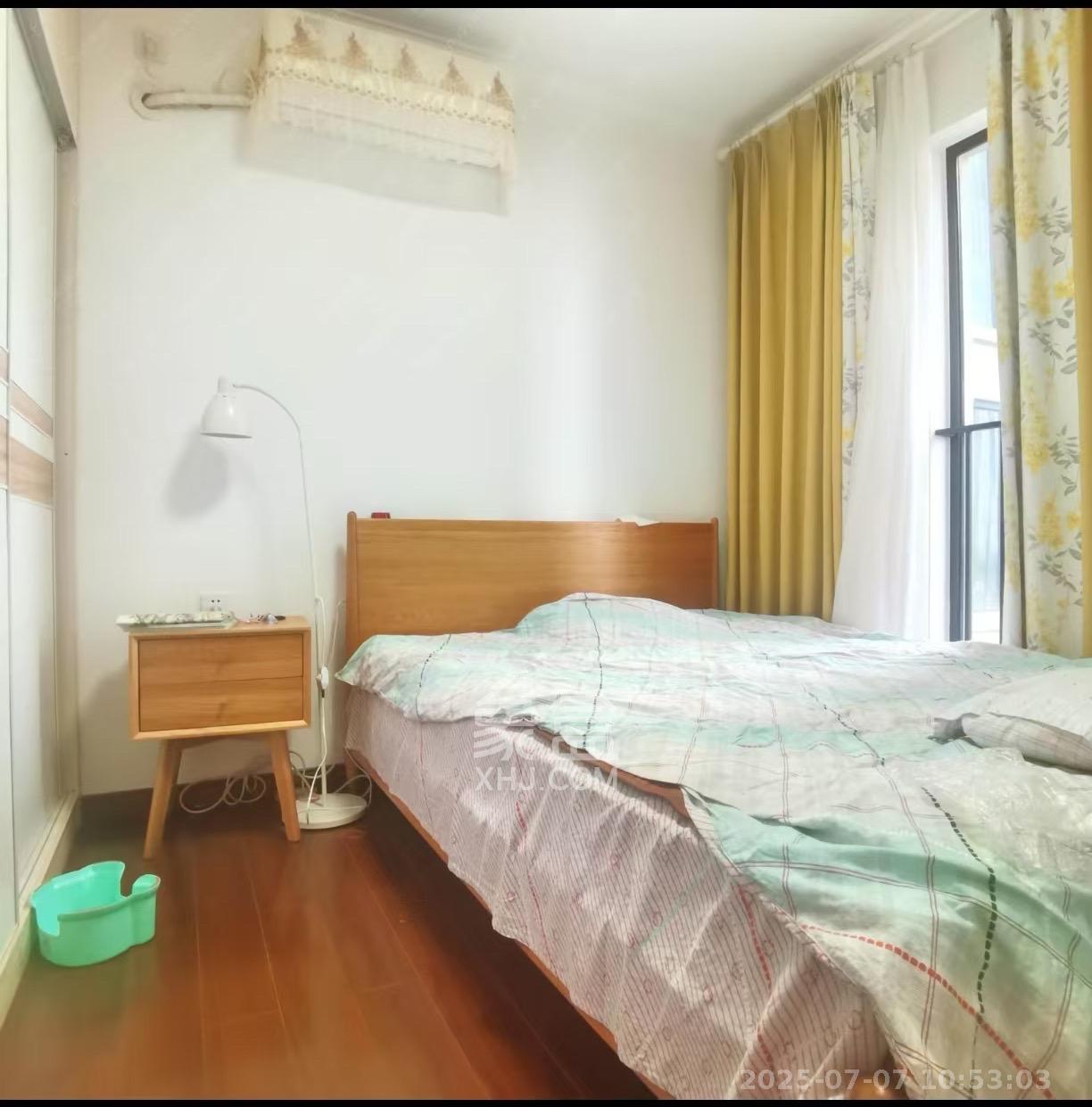 万科里金域滨江  3室2厅1卫    3600.0元/月 万科里金域滨江  3室2厅1卫    3600.0元/月室内图