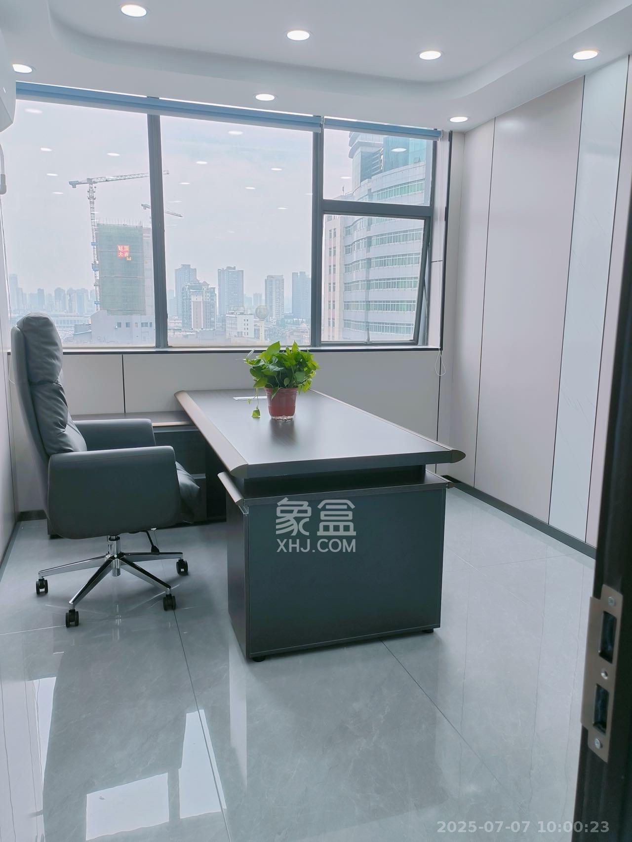 湘域中央 1室1厅1卫 7500.0元/月 湘域中央 1室1厅1卫 7500.0元/月室内图