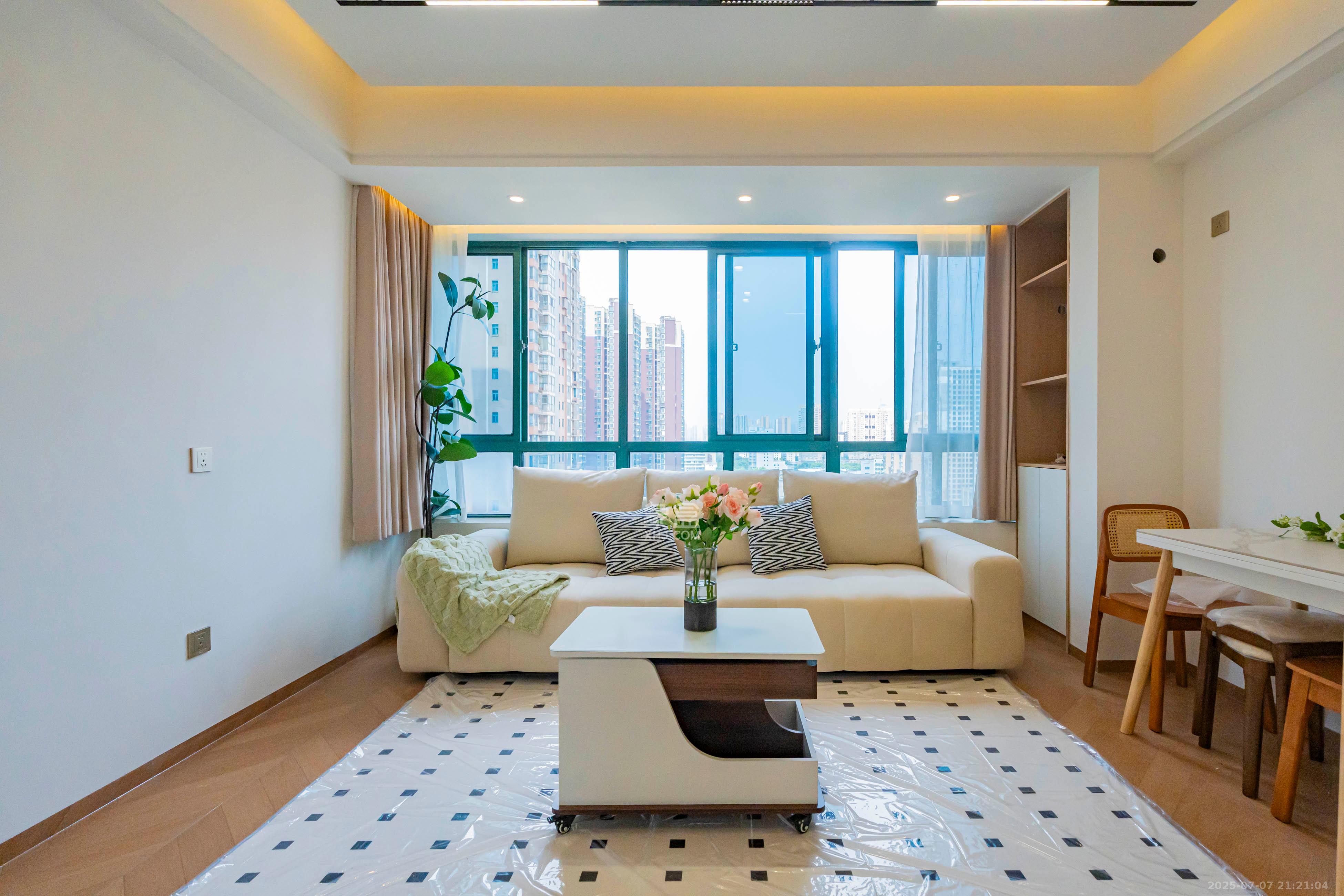 才子佳苑一期/二期 3室2厅1卫 66.0万 才子佳苑一期/二期 3室2厅1卫 66.0万客厅