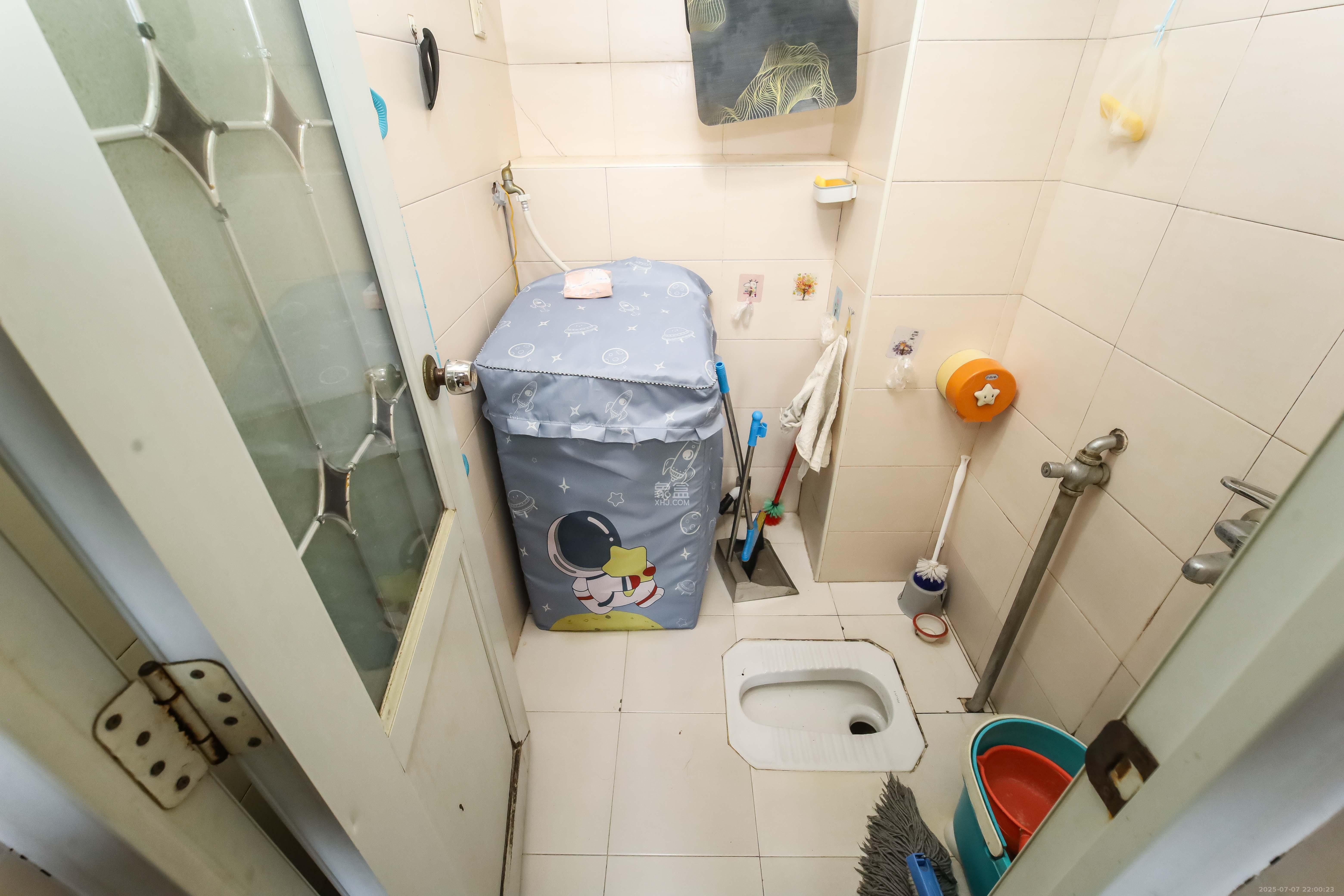 诺亚方舟大厦  1室1厅1卫    28.0万卫生间