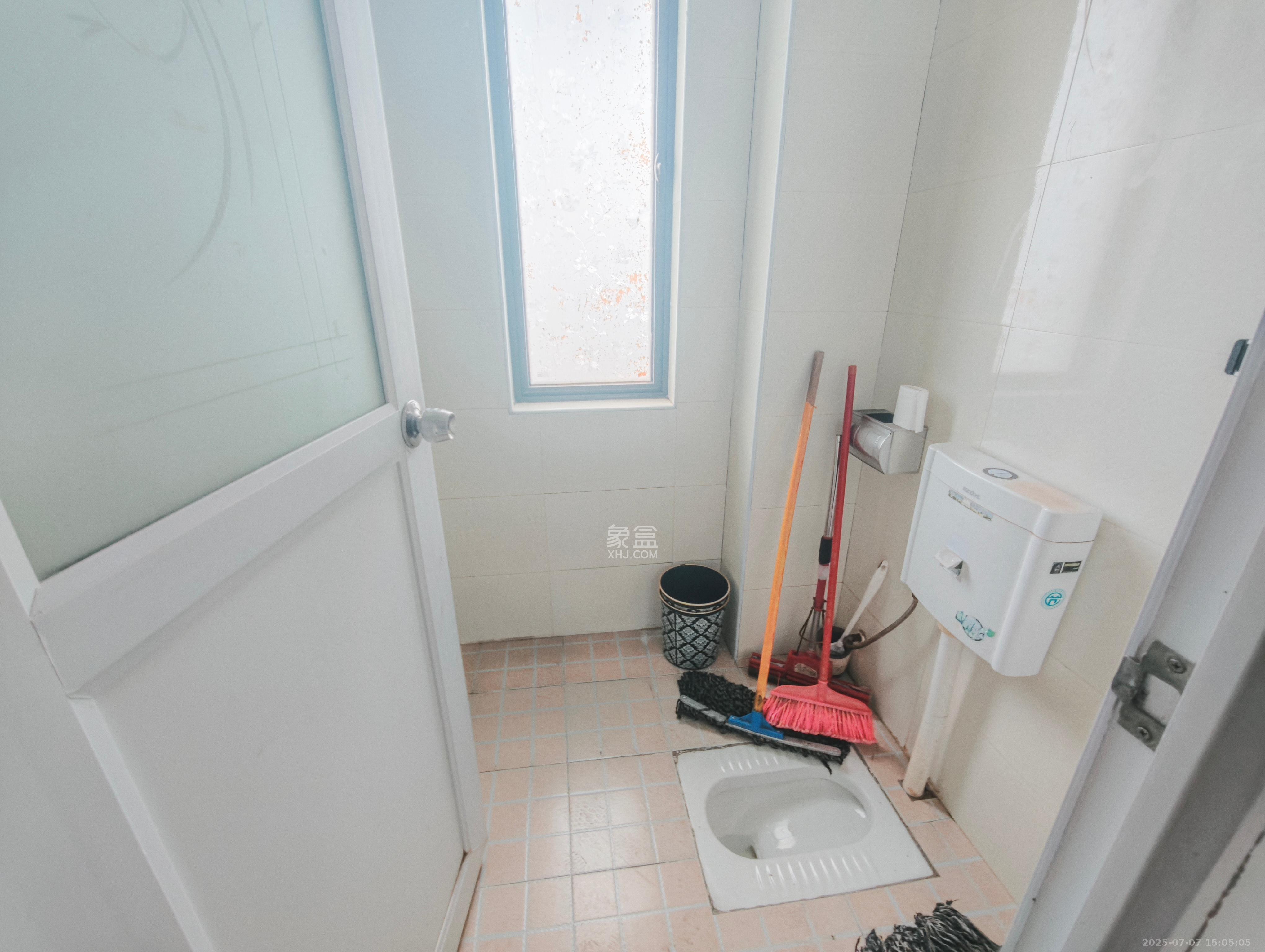 博林金谷 3室2厅2卫 2500.0元/月 博林金谷 3室2厅2卫 2500.0元/月室内图