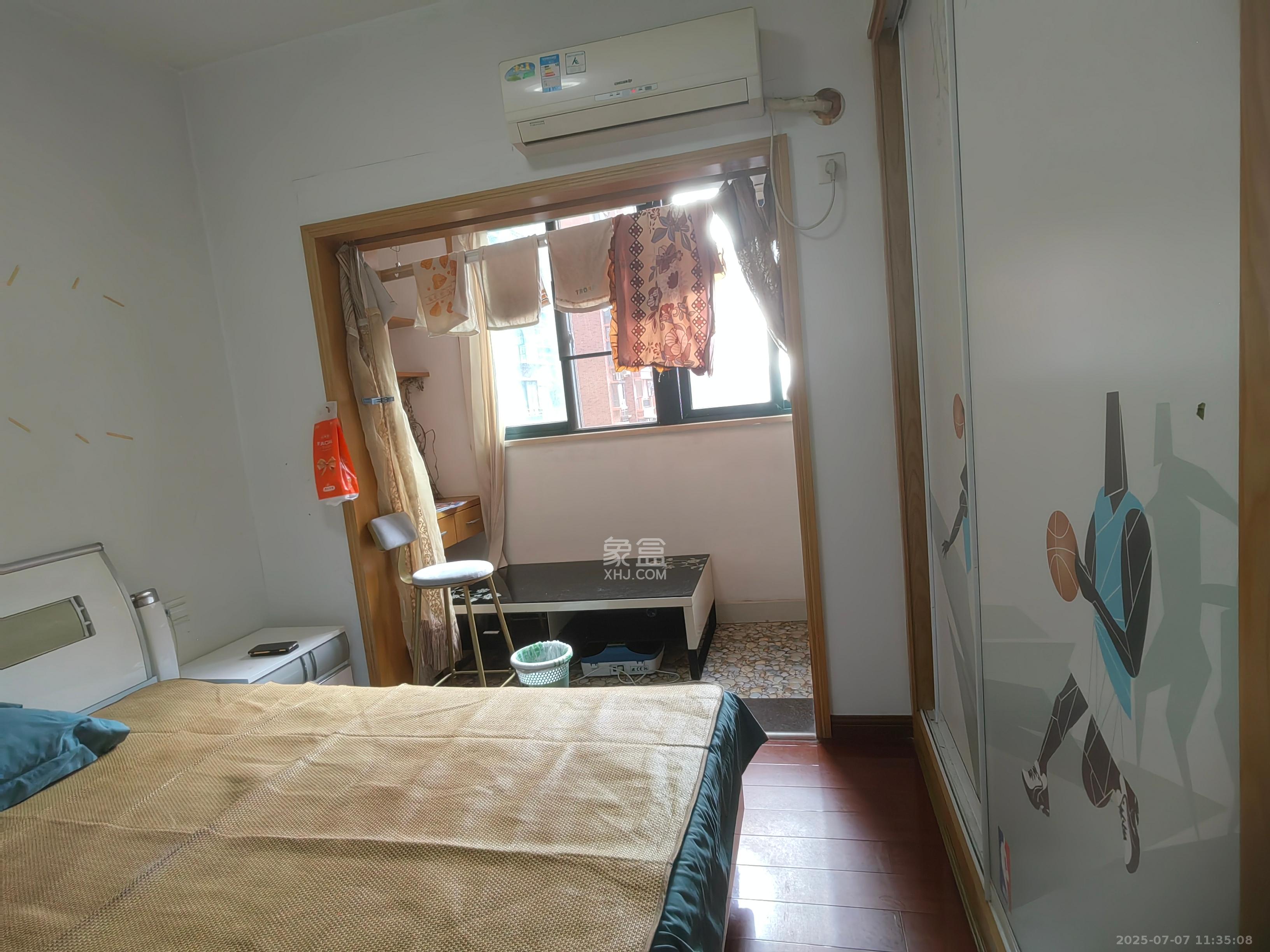 东玺门  3室2厅2卫   4000.00元/月室内图