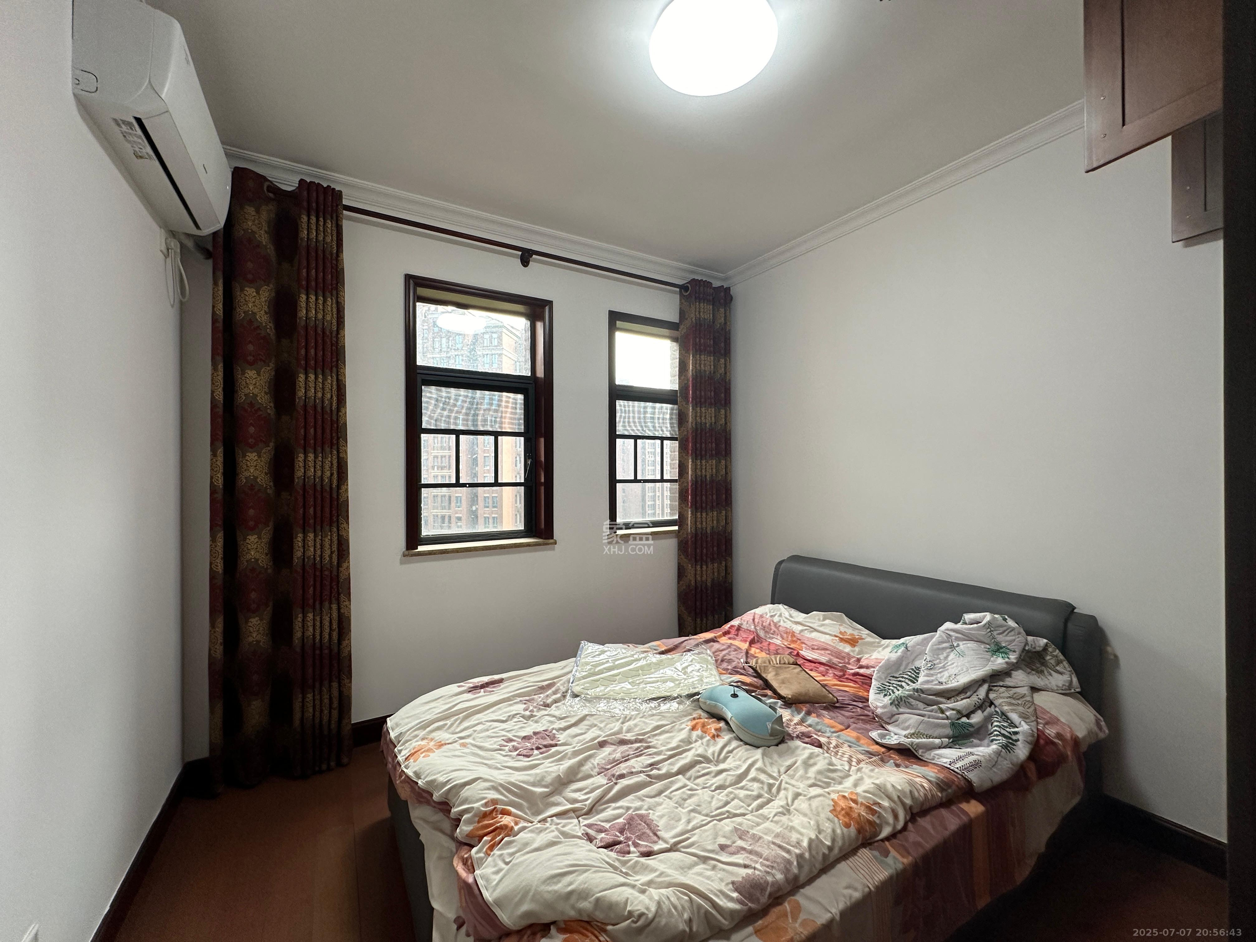 中隆国际御玺 4室2厅3卫 5200.0元/月 中隆国际御玺 4室2厅3卫 5200.0元/月室内图