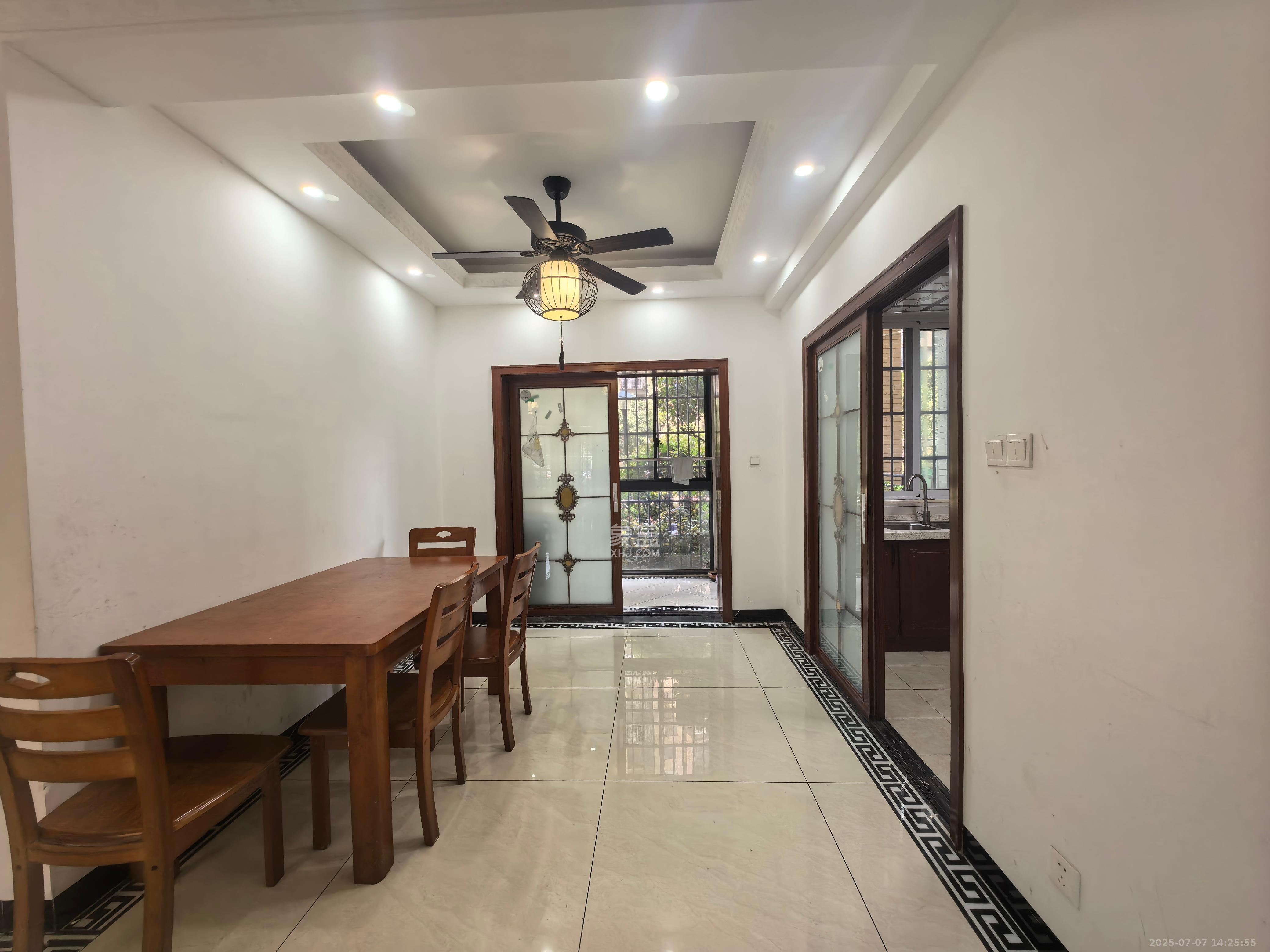 中安善化国际 2室2厅2卫 1600.0元/月 中安善化国际 2室2厅2卫 1600.0元/月室内图