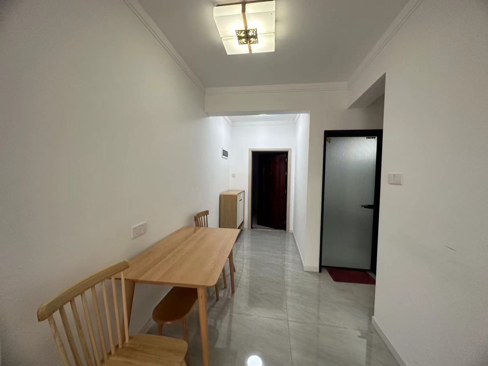 韭菜园嘉苑  2室1厅1卫    3500.0元/月 韭菜园嘉苑  2室1厅1卫    3500.0元/月户型图