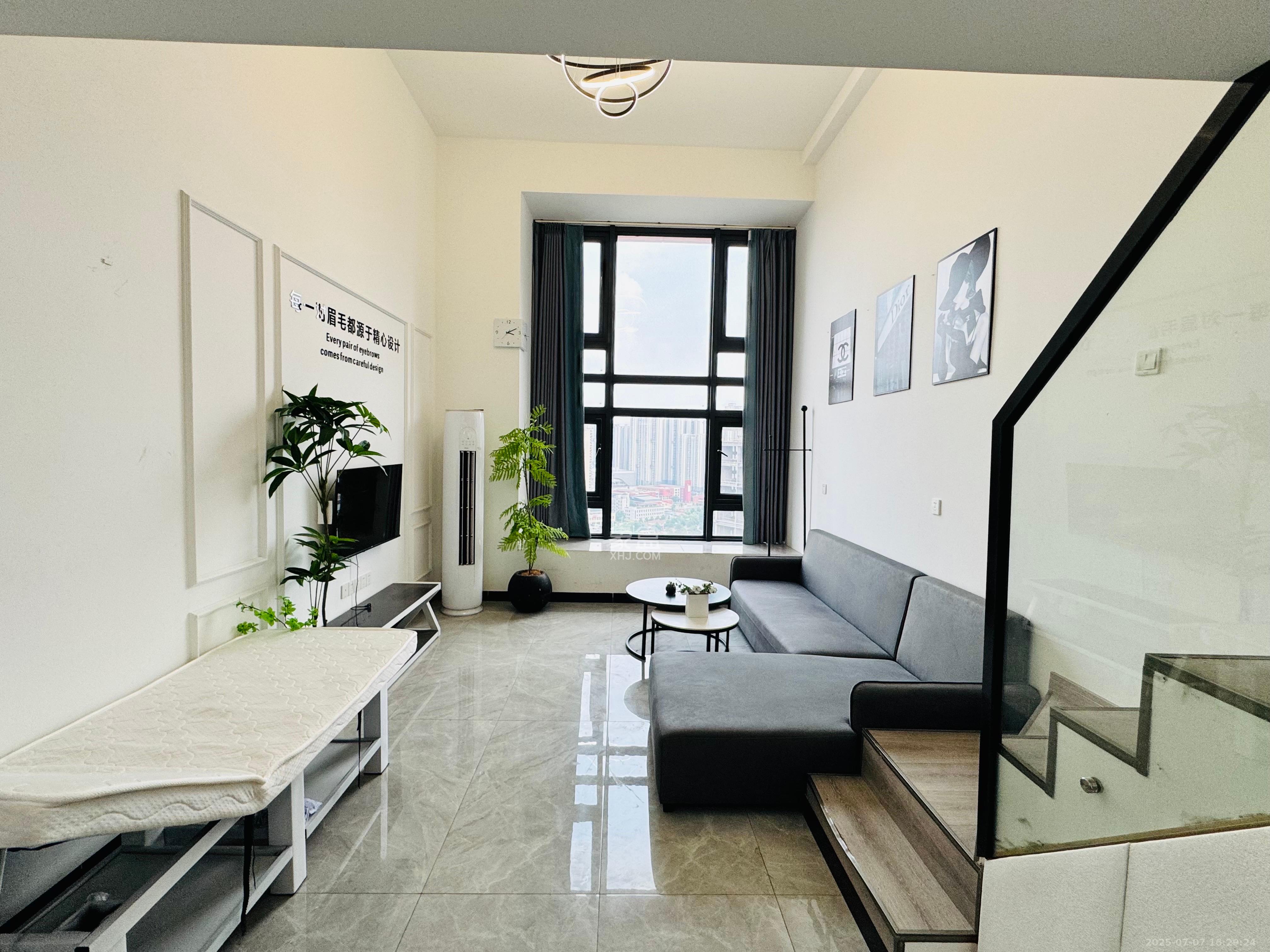 明昇壹城(明昇时代广场)三期 1室0厅0卫 2100.0元/月 明昇壹城(明昇时代广场)三期 1室0厅0卫 2100.0元/月室内图