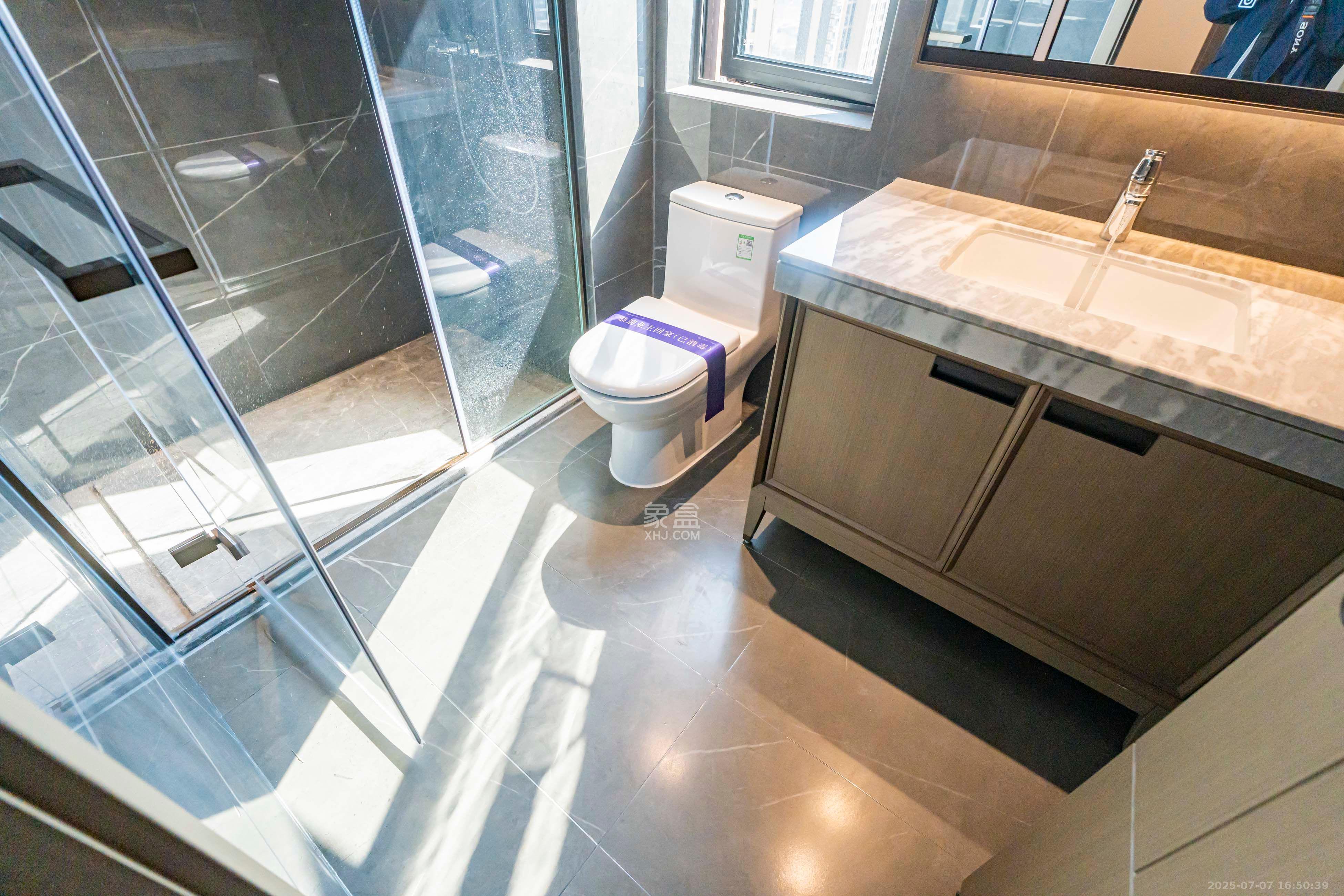 建发养云 4室2厅3卫 16000.0元/月 建发养云 4室2厅3卫 16000.0元/月室内图