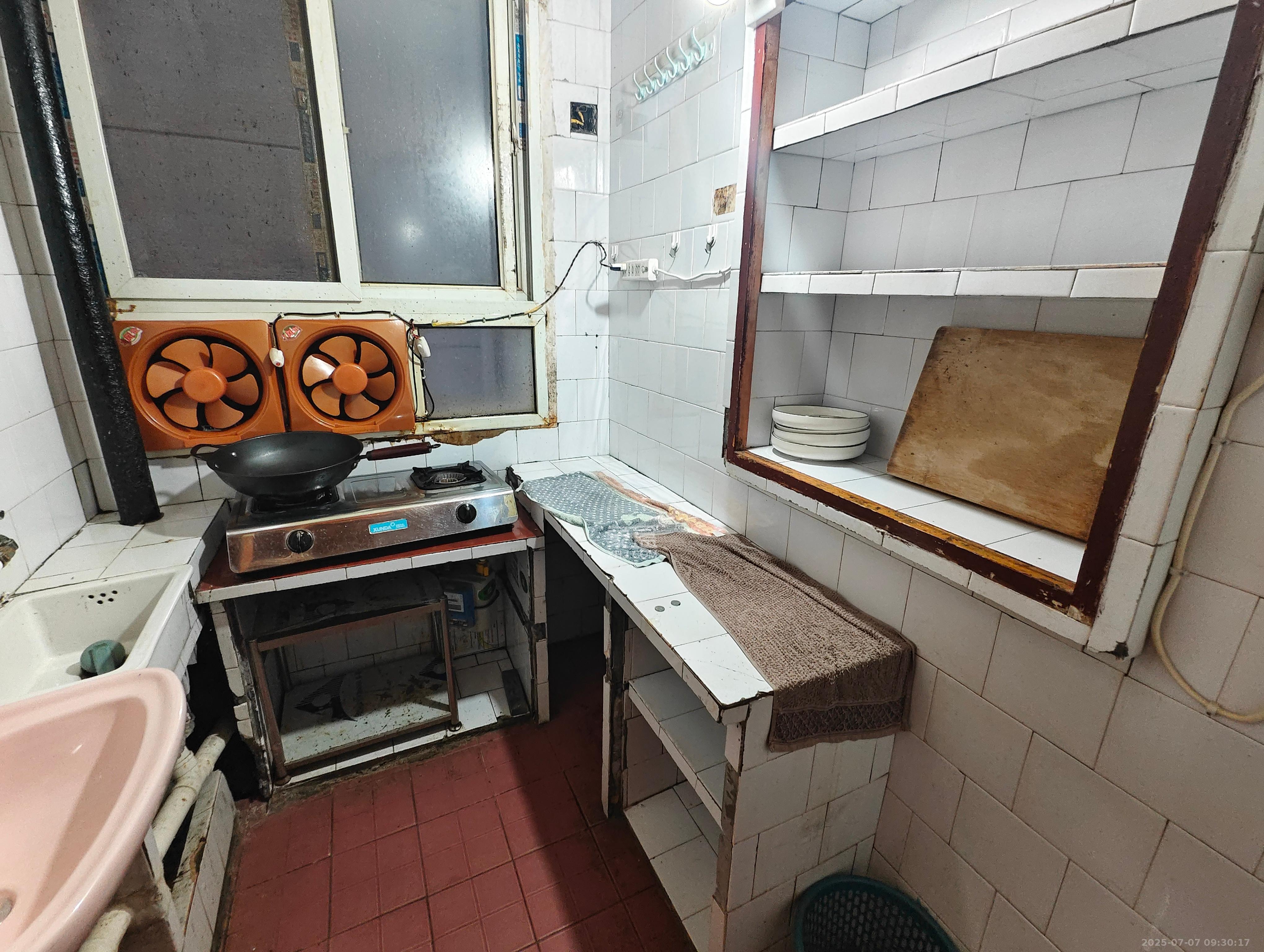 长郡花园  4室1厅1卫    2800.0元/月 长郡花园  4室1厅1卫    2800.0元/月室内图